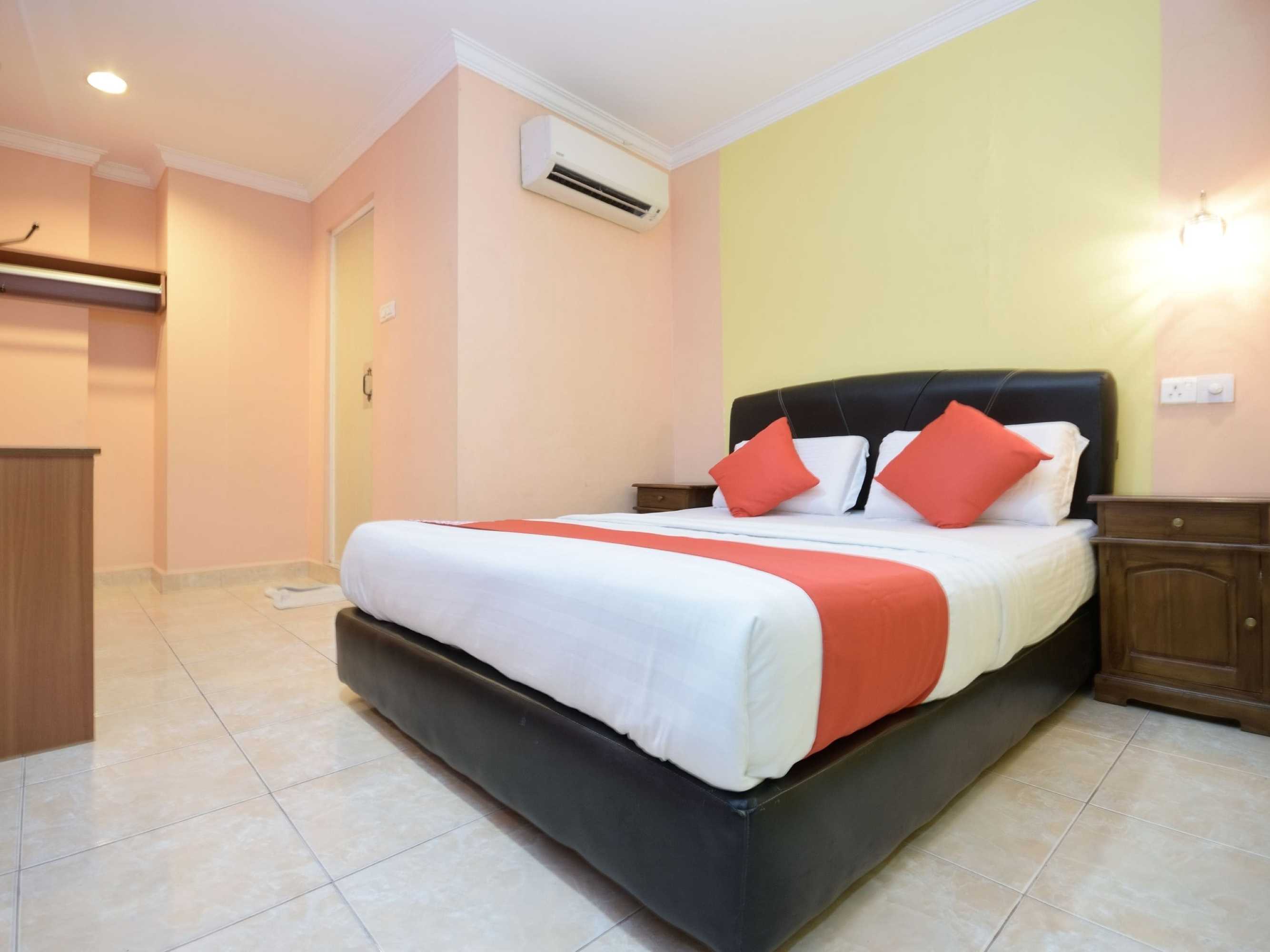 Gift card for Oyo 892 Hotel Grand Nadia Gift card for Oyo 892 Hotel Grand Nadia
