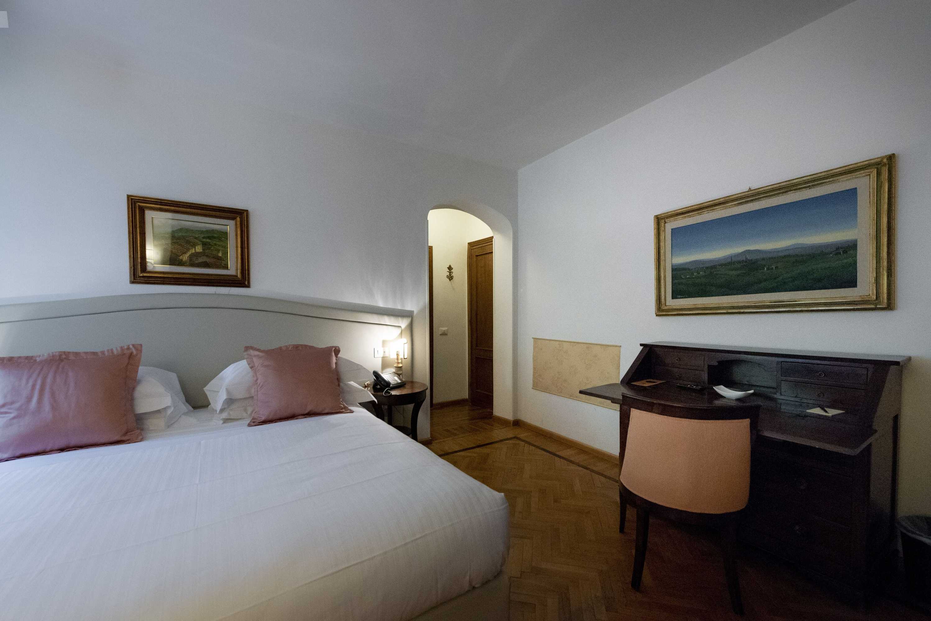 Gift card for Villa Scacciapensieri Boutique Hotel Gift card for Villa Scacciapensieri Boutique Hotel