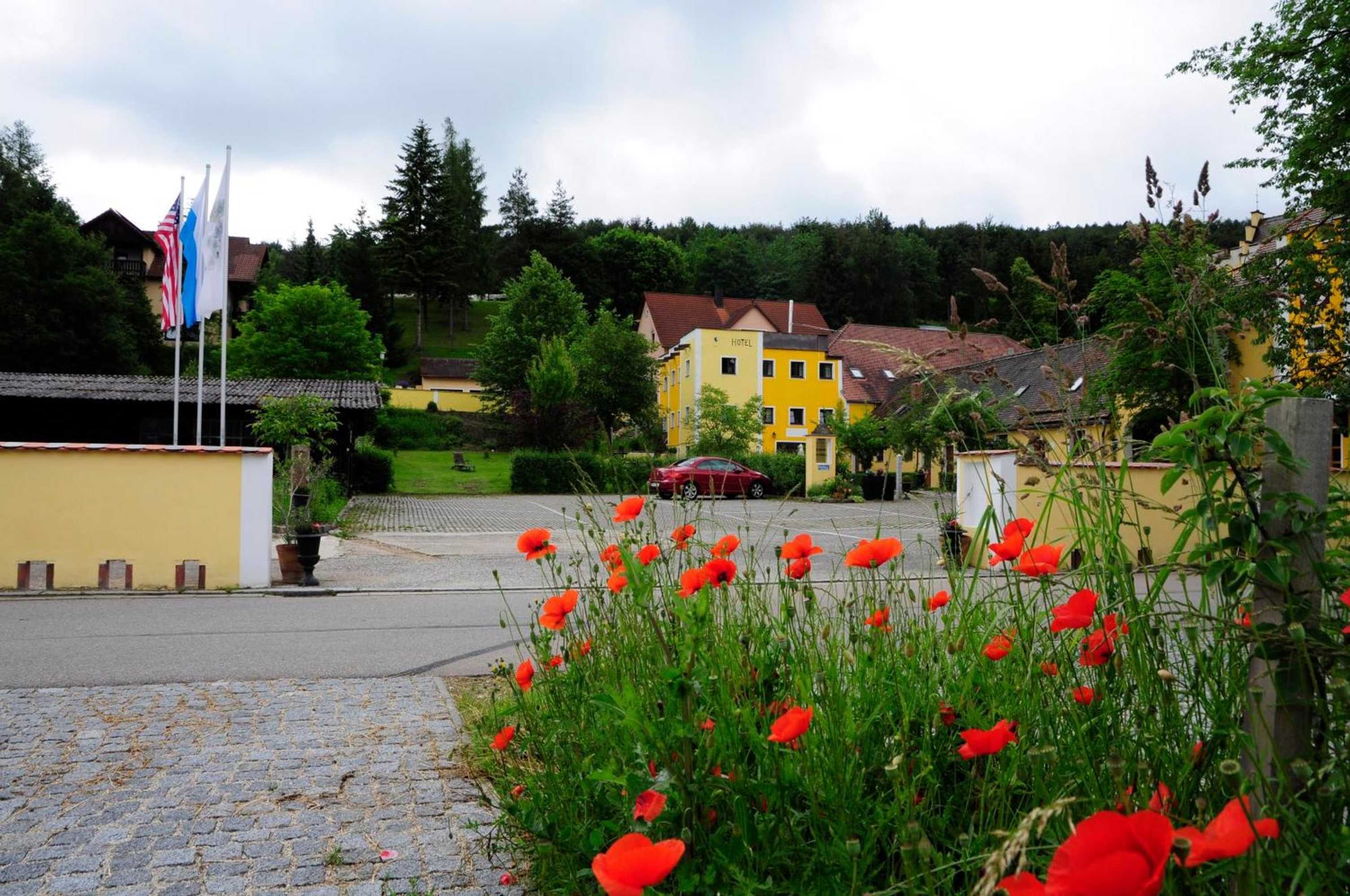 Gift card for Hotel Schlossresidenz Heitzenhofen Gift card for Hotel Schlossresidenz Heitzenhofen