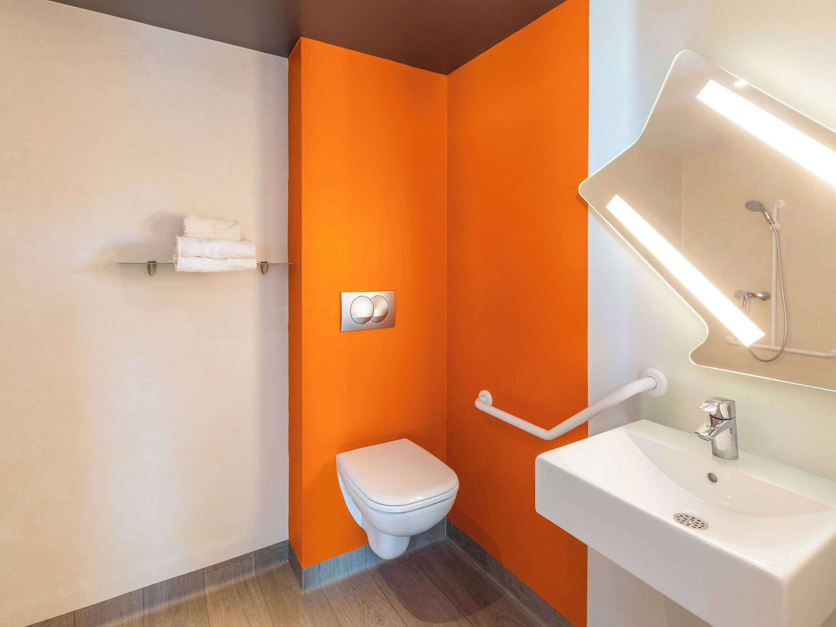 Gift card for Ibis Budget Rennes Route de Lorient Gift card for Ibis Budget Rennes Route de Lorient