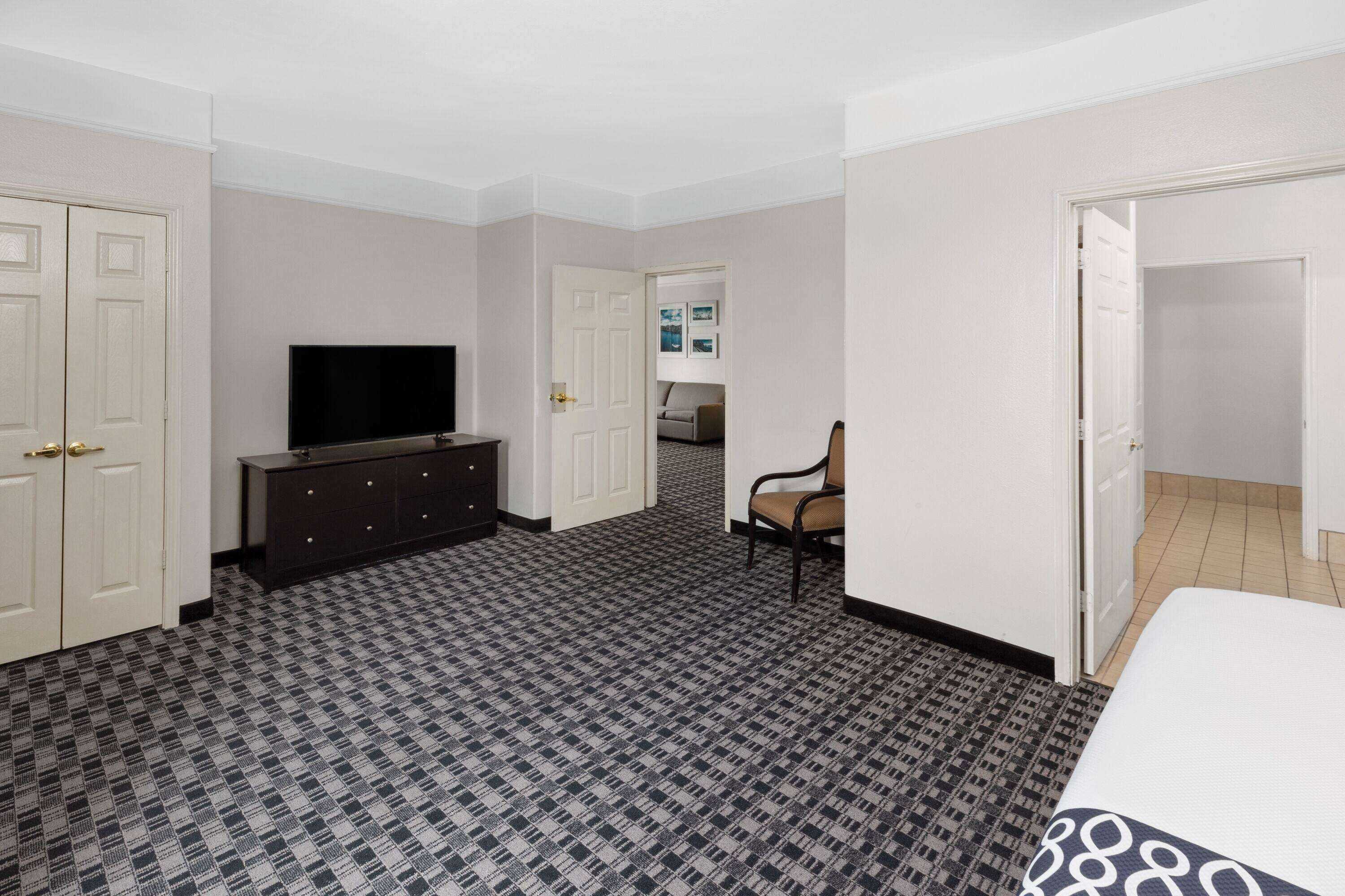 Gift card for La Quinta Inn & Suites by Wyndham Deer Park Gift card for La Quinta Inn & Suites by Wyndham Deer Park