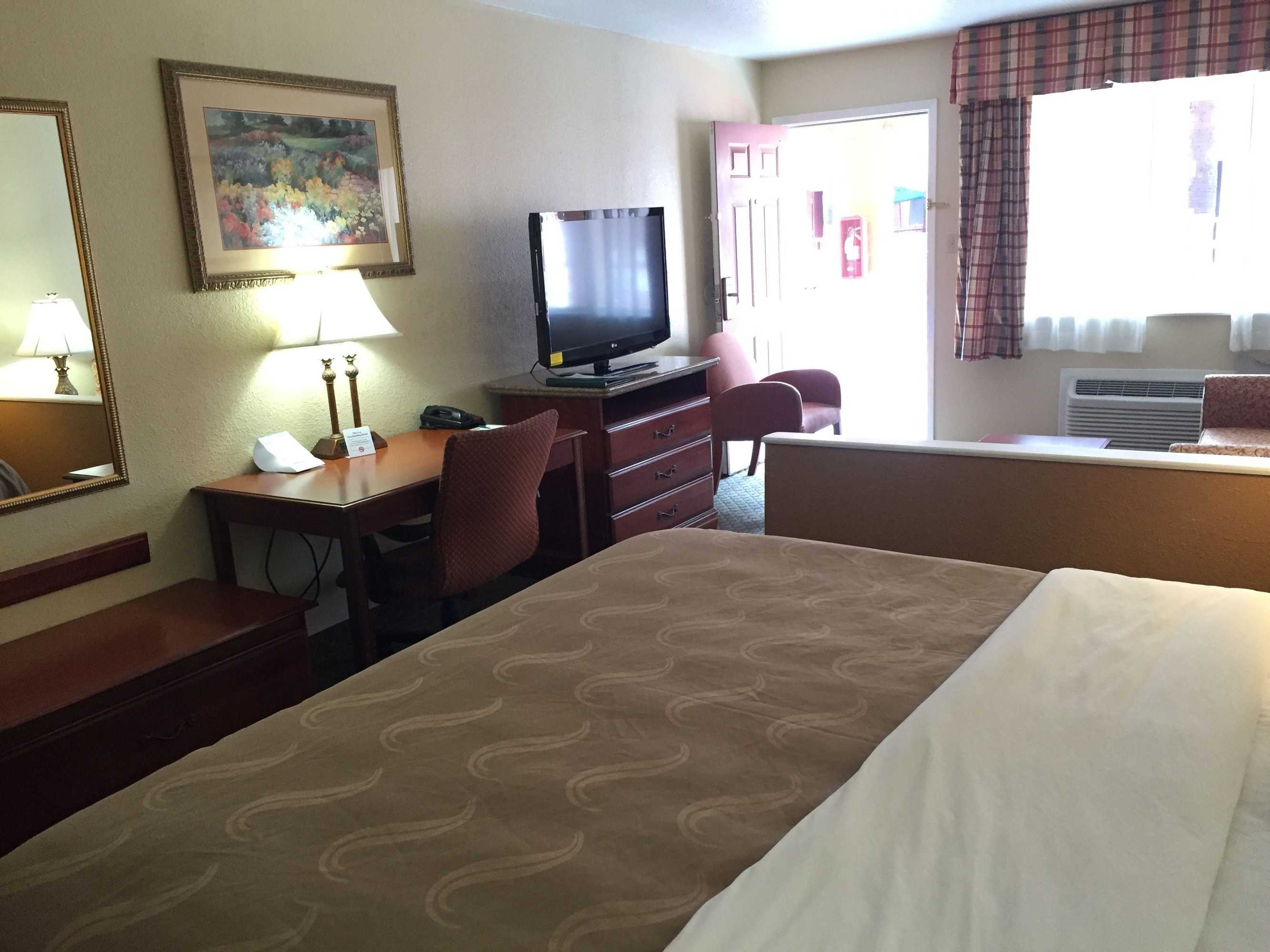 Gift card for Econo Lodge Inn & Suites Gift card for Econo Lodge Inn & Suites