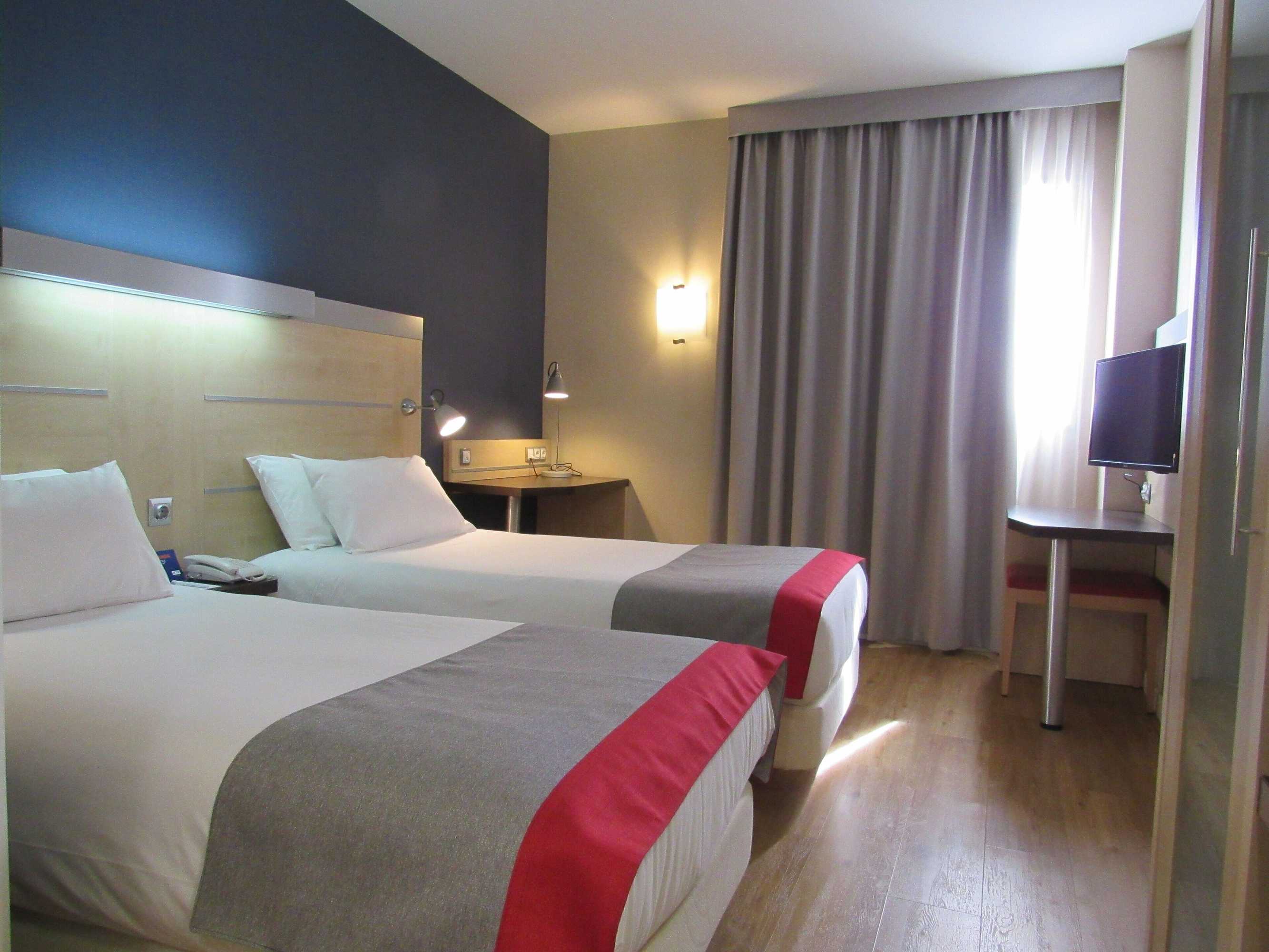 Gift card for Holiday Inn Express Sant Cugat by Ihg Gift card for Holiday Inn Express Sant Cugat by Ihg