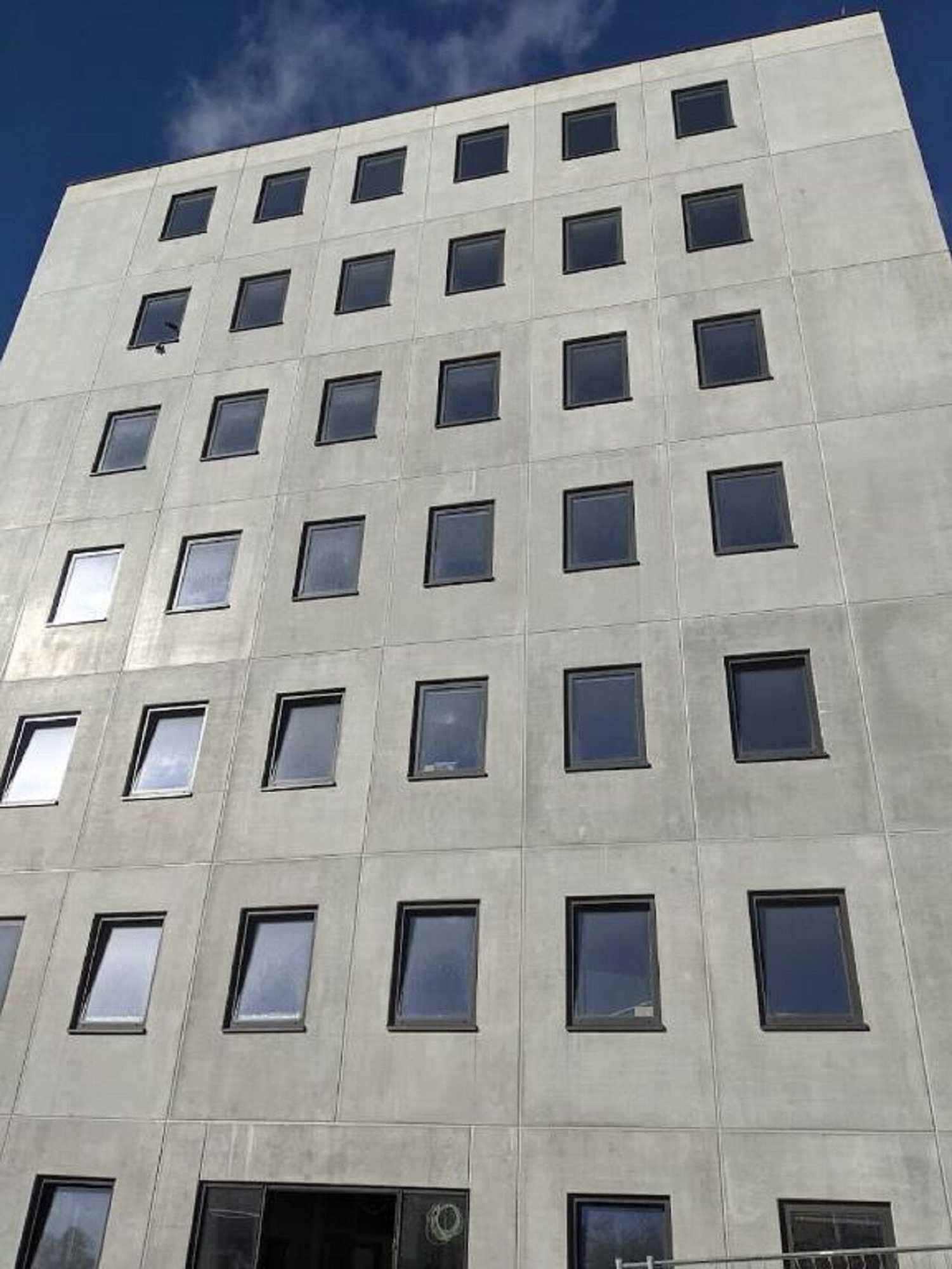 Gift card for Business-Motel, Free Xl-Parking, Wifi, Massage-Chairs, Sauna, Shared Kitchen, Breakfast 2go, Free Soda, Coffee