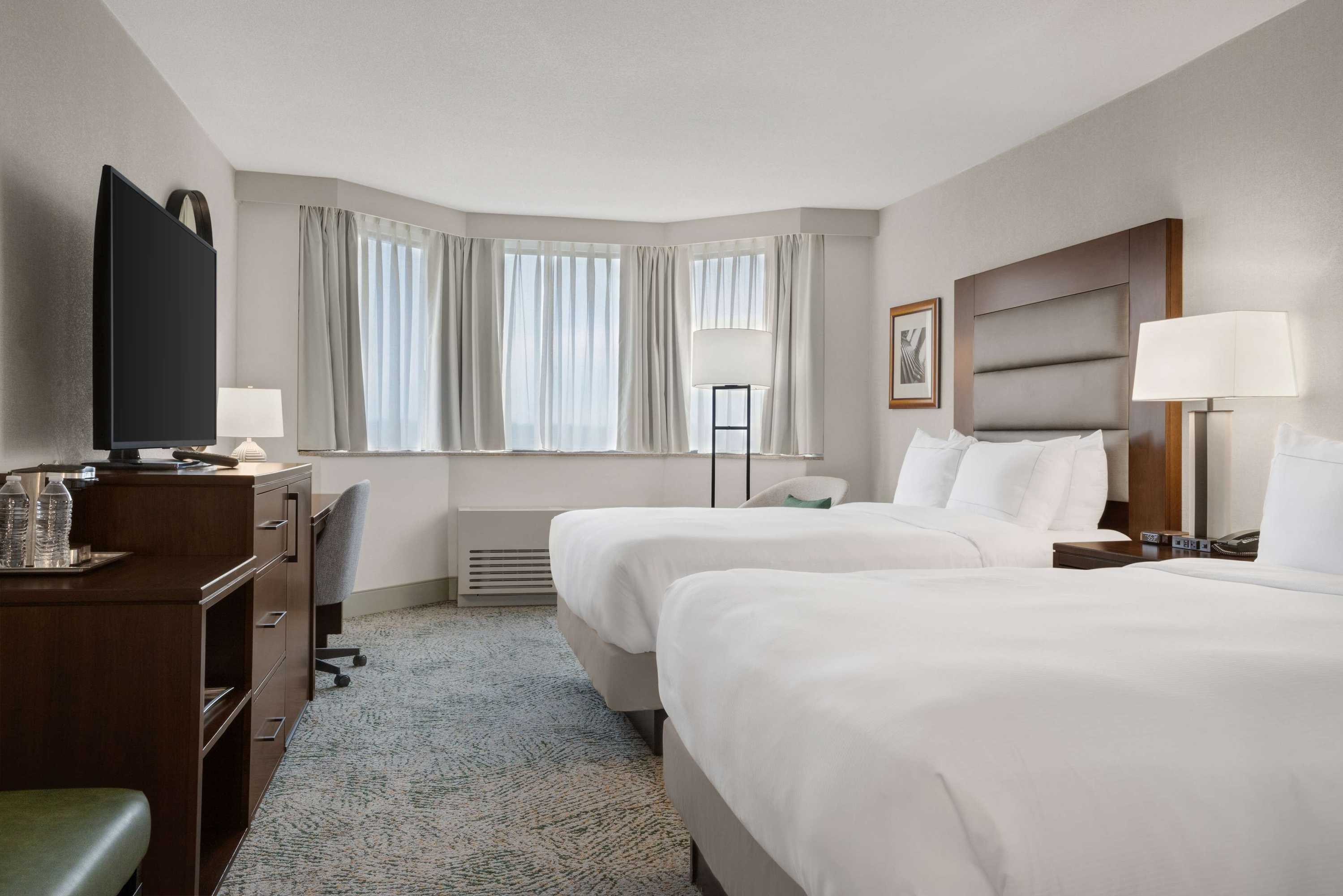 Gift card for Hilton Arlington National Landing Gift card for Hilton Arlington National Landing