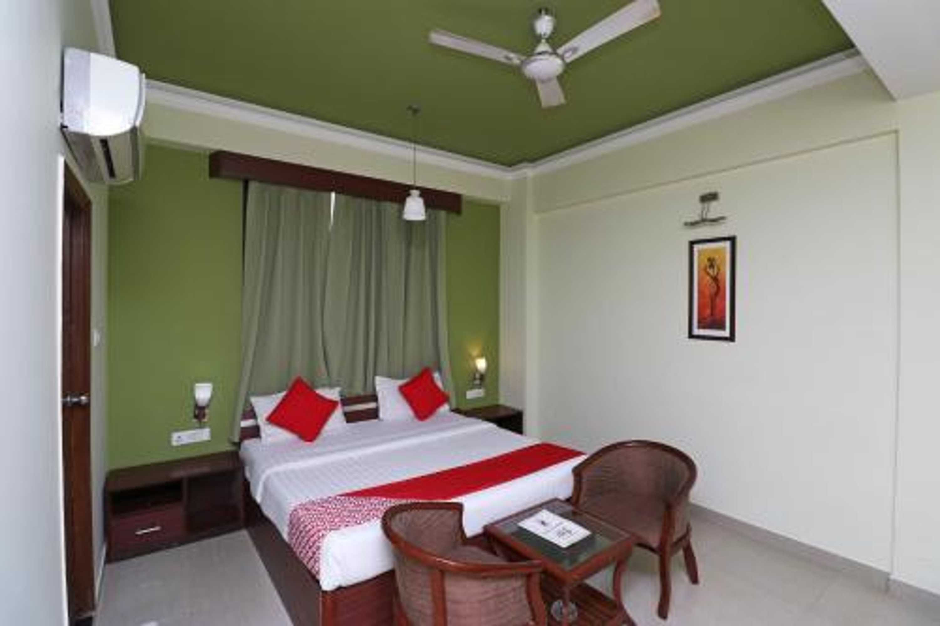 Gift card for Oyo Hotel Kristal Gift card for Oyo Hotel Kristal