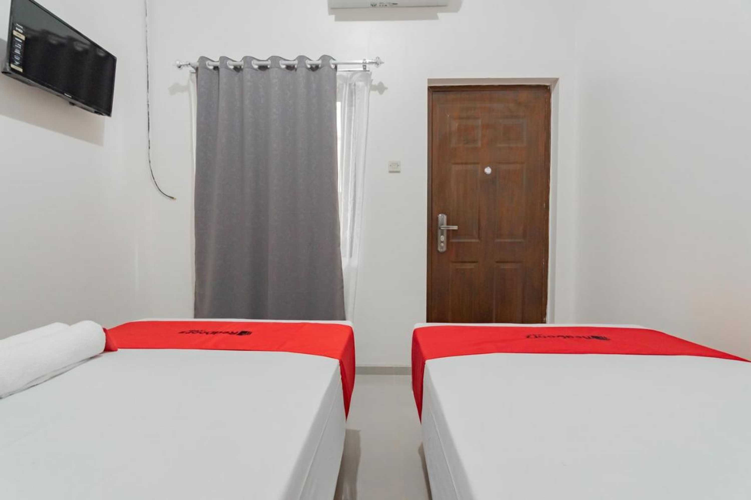 Gift card for Perintis Guesthouse Tasikmalaya by Reddoorz Gift card for Perintis Guesthouse Tasikmalaya by Reddoorz