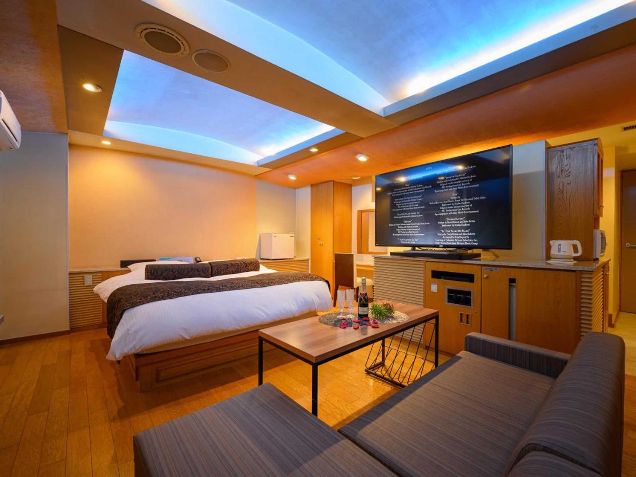 Gift card for Water Hotel Mw (love Hotel)