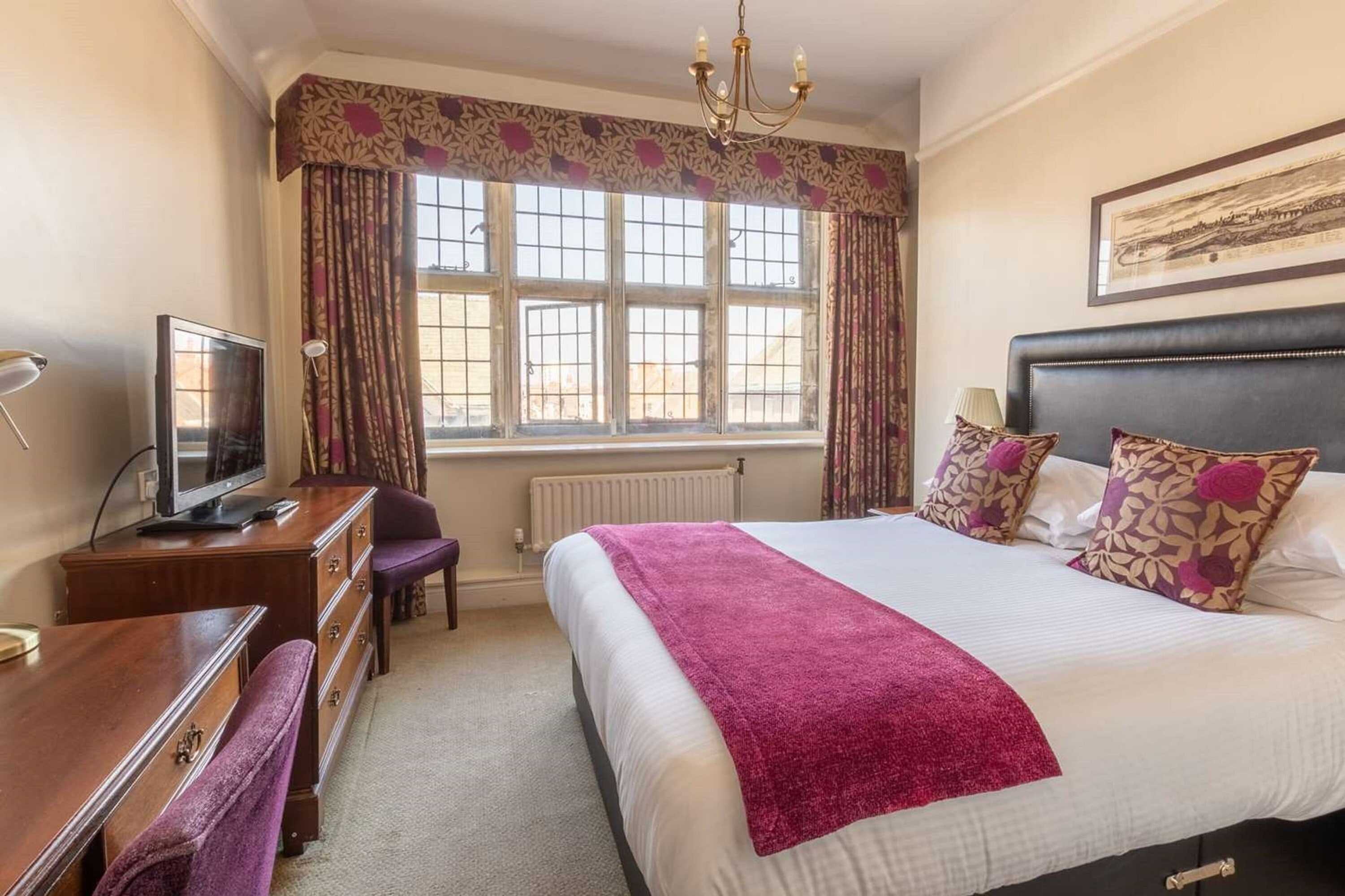 Gift card for Macdonald New Blossoms Hotel, Chester Gift card for Macdonald New Blossoms Hotel, Chester