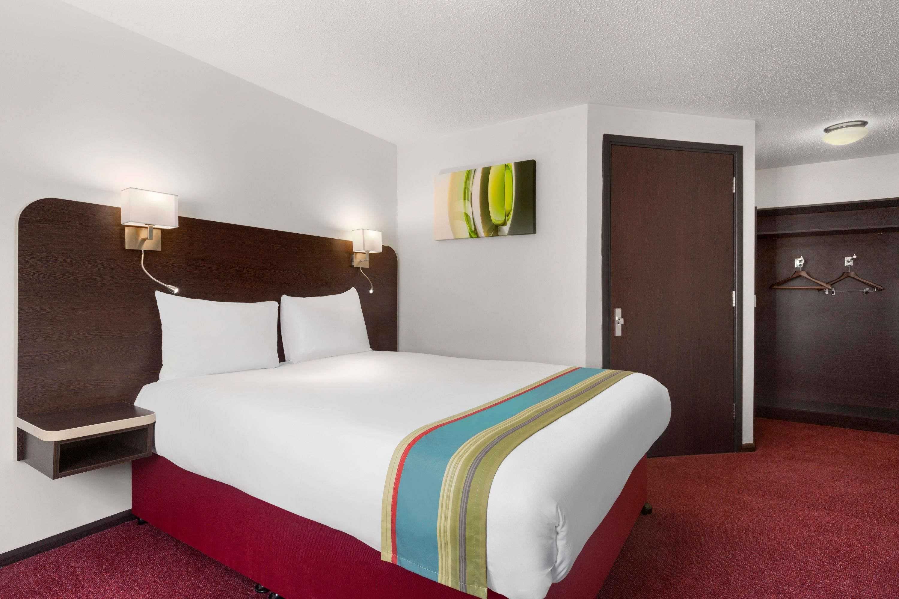 Gift card for Ramada by Wyndham South Mimms M25 Gift card for Ramada by Wyndham South Mimms M25