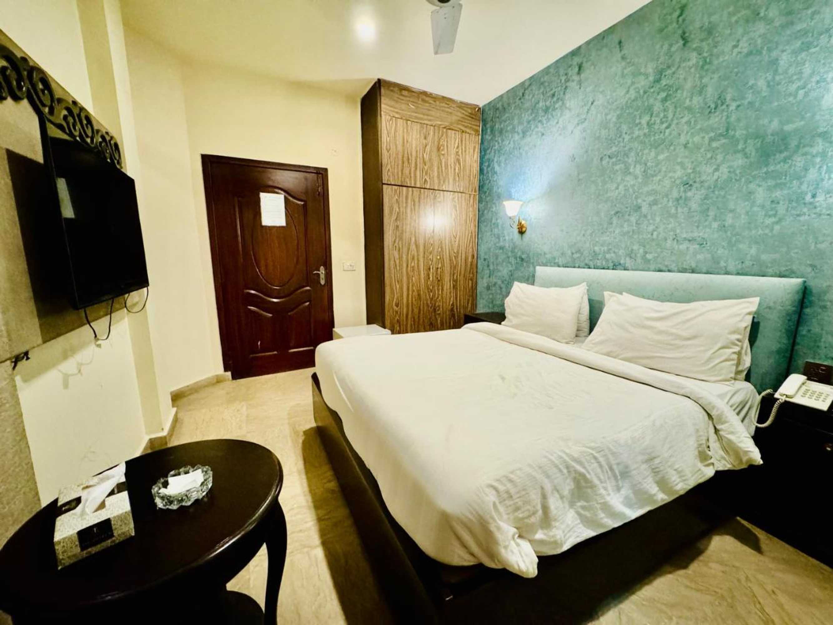 Gift card for Shelton Hotel Lahore