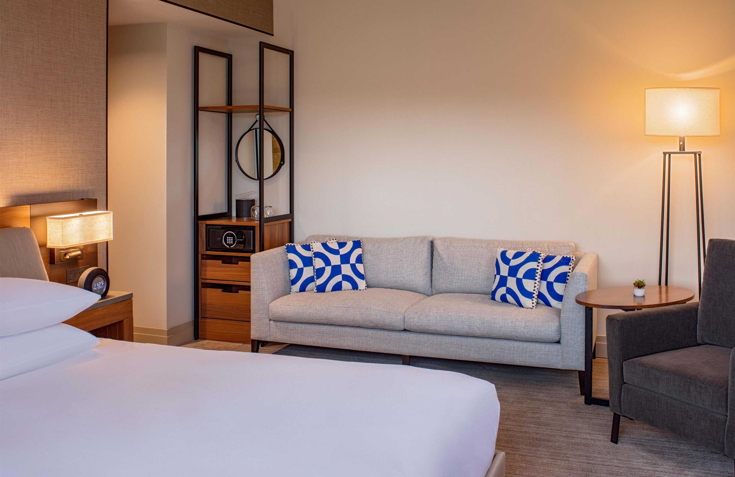 Gift card for Hyatt Regency Lake Washington at Seattle’s Southport Gift card for Hyatt Regency Lake Washington at Seattle’s Southport