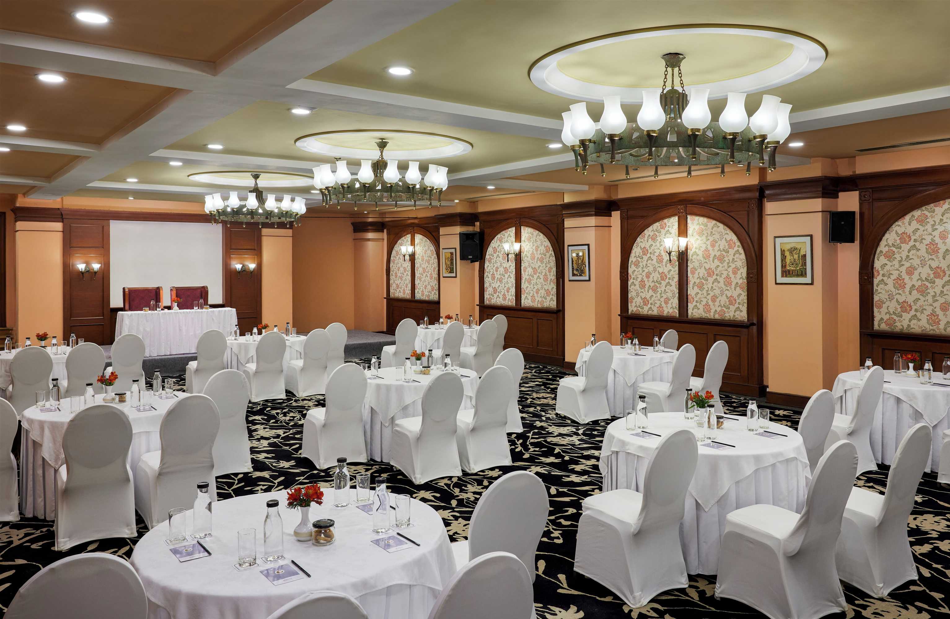 Gift card for Fortune Resort Sullivan Court, Ooty - Member Itc Hotels' Group Gift card for Fortune Resort Sullivan Court, Ooty - Member Itc Hotels' Group