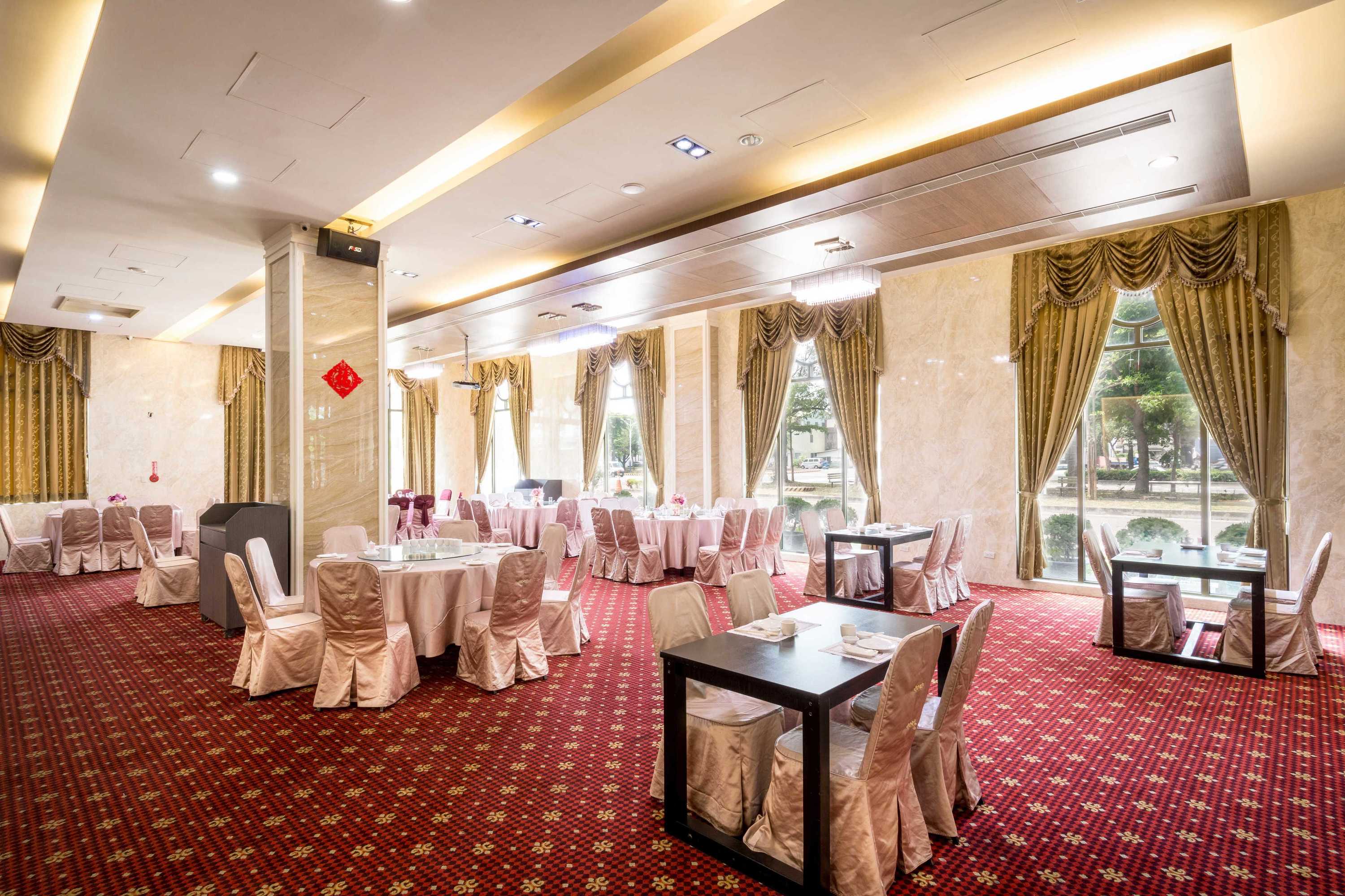 Gift card for Royal Chiayi Hotel Gift card for Royal Chiayi Hotel