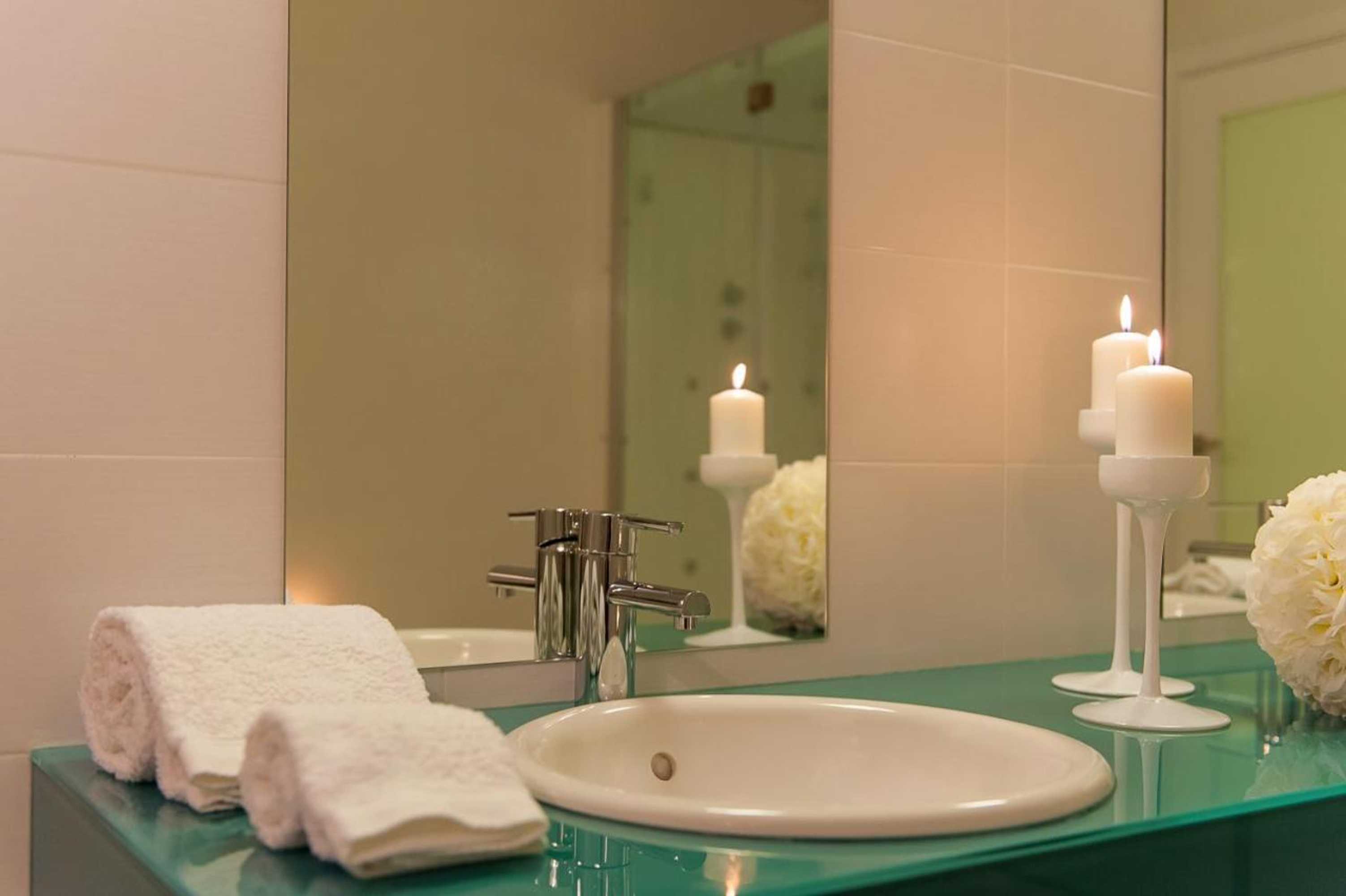 Gift card for Vinyl M Hotel Design Inn