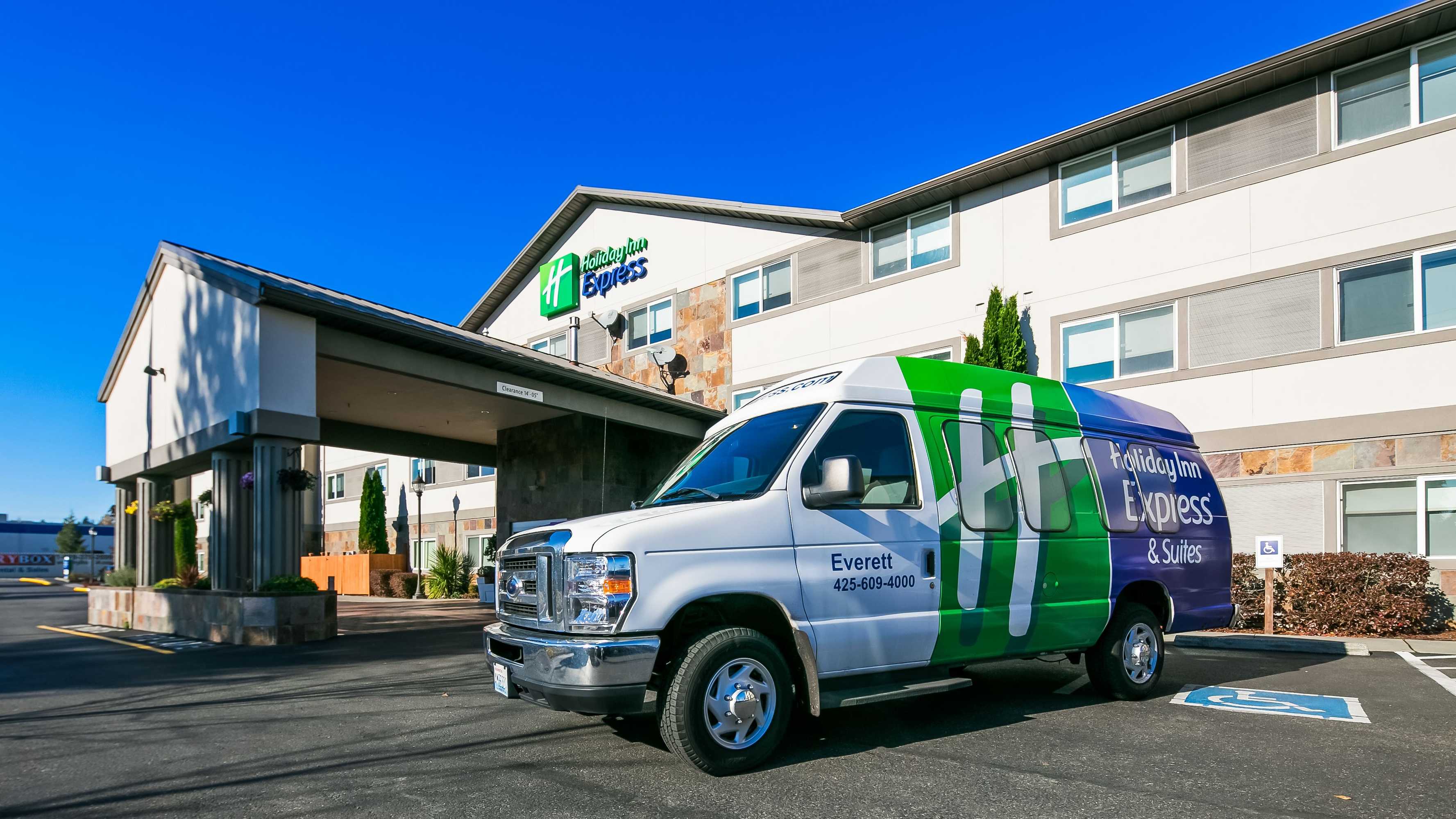 Gift card for Holiday Inn Express & Suites Everett by Ihg Gift card for Holiday Inn Express & Suites Everett by Ihg