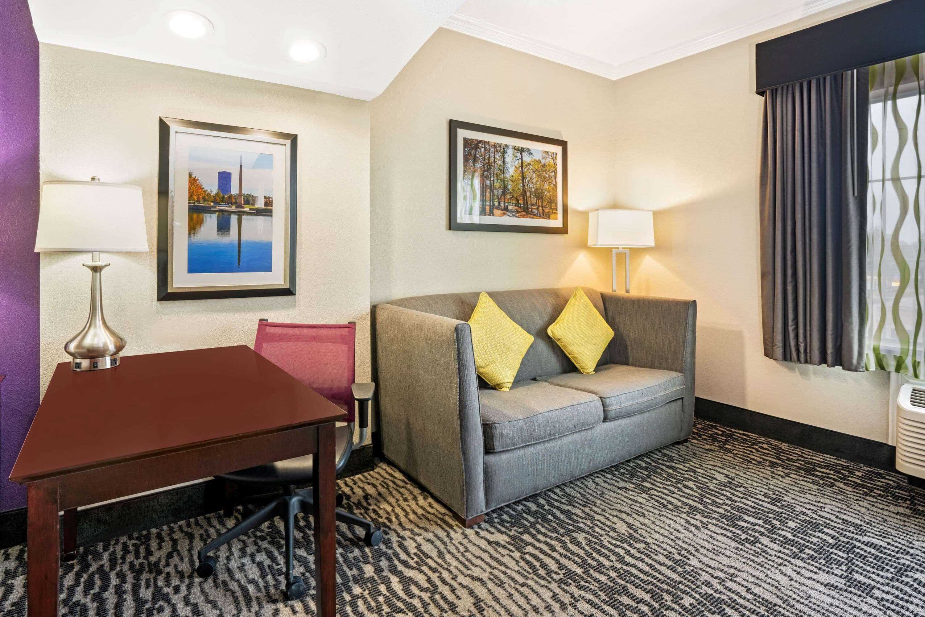 Gift card for La Quinta Inn & Suites by Wyndham Houston - Magnolia Gift card for La Quinta Inn & Suites by Wyndham Houston - Magnolia
