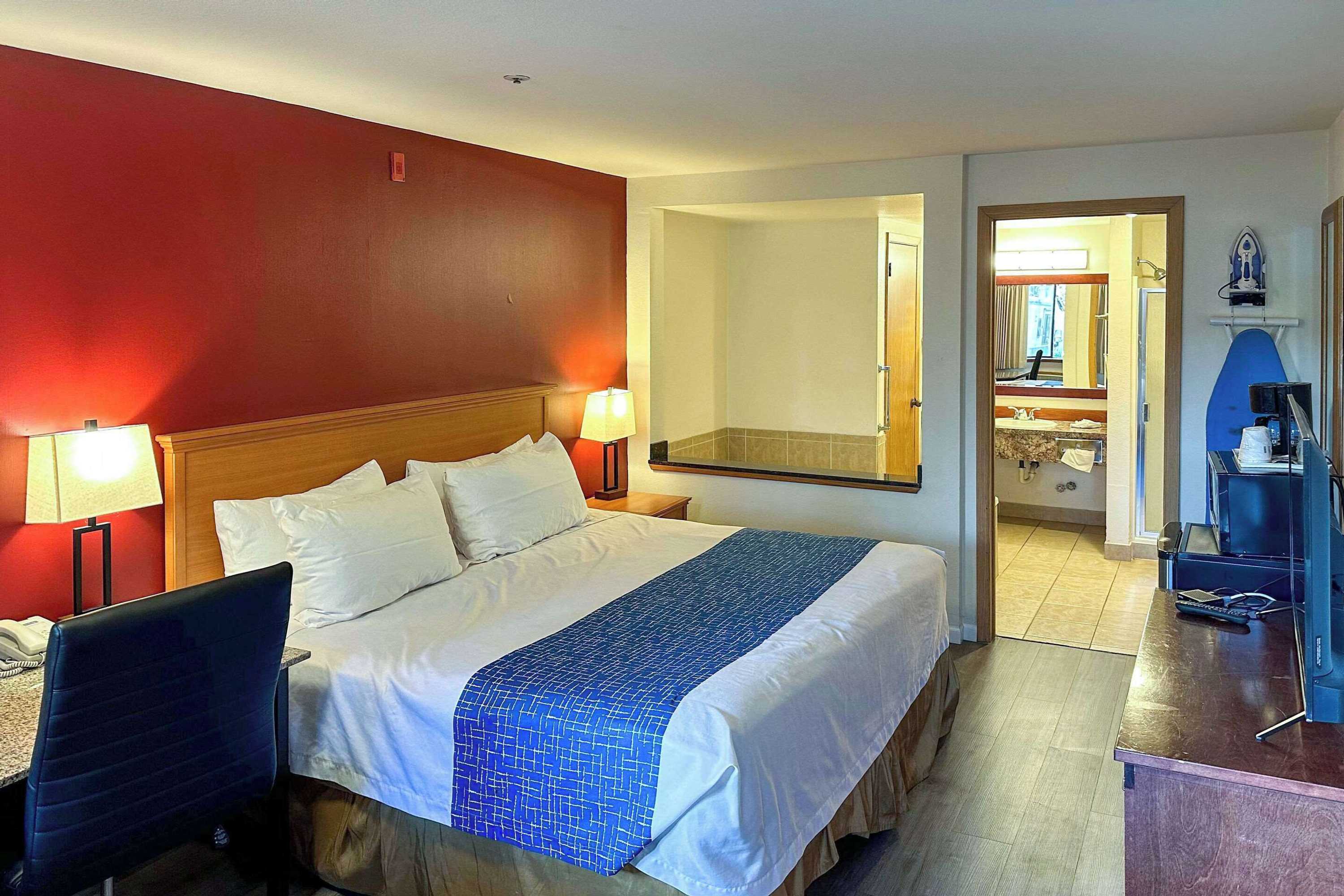 Gift card for Econo Lodge Edmonds North Seattle Gift card for Econo Lodge Edmonds North Seattle