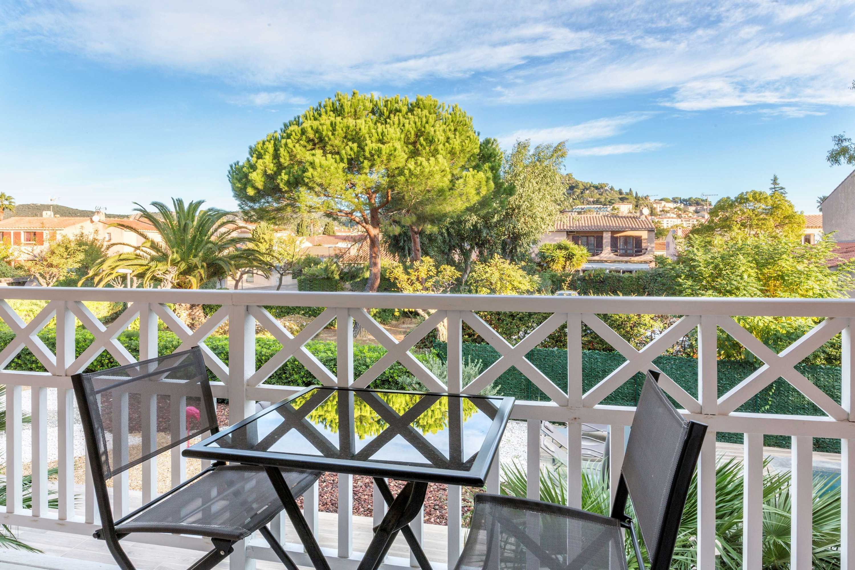 Gift card for Best Western Plus Hotel Hyeres Cote D'azur, Hyeres Gift card for Best Western Plus Hotel Hyeres Cote D'azur, Hyeres