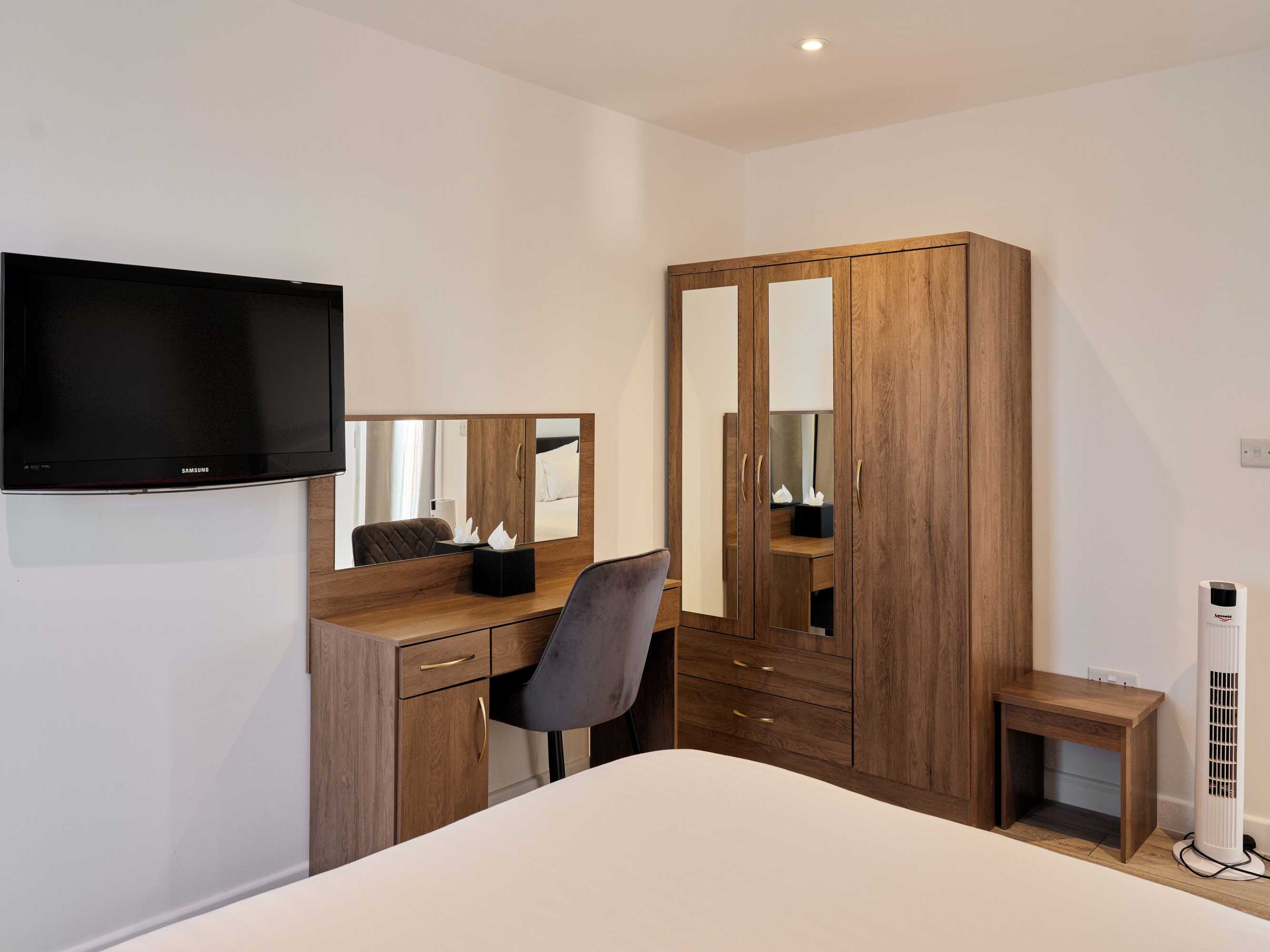 Gift card for Hampton Suites Serviced Apartments Gift card for Hampton Suites Serviced Apartments