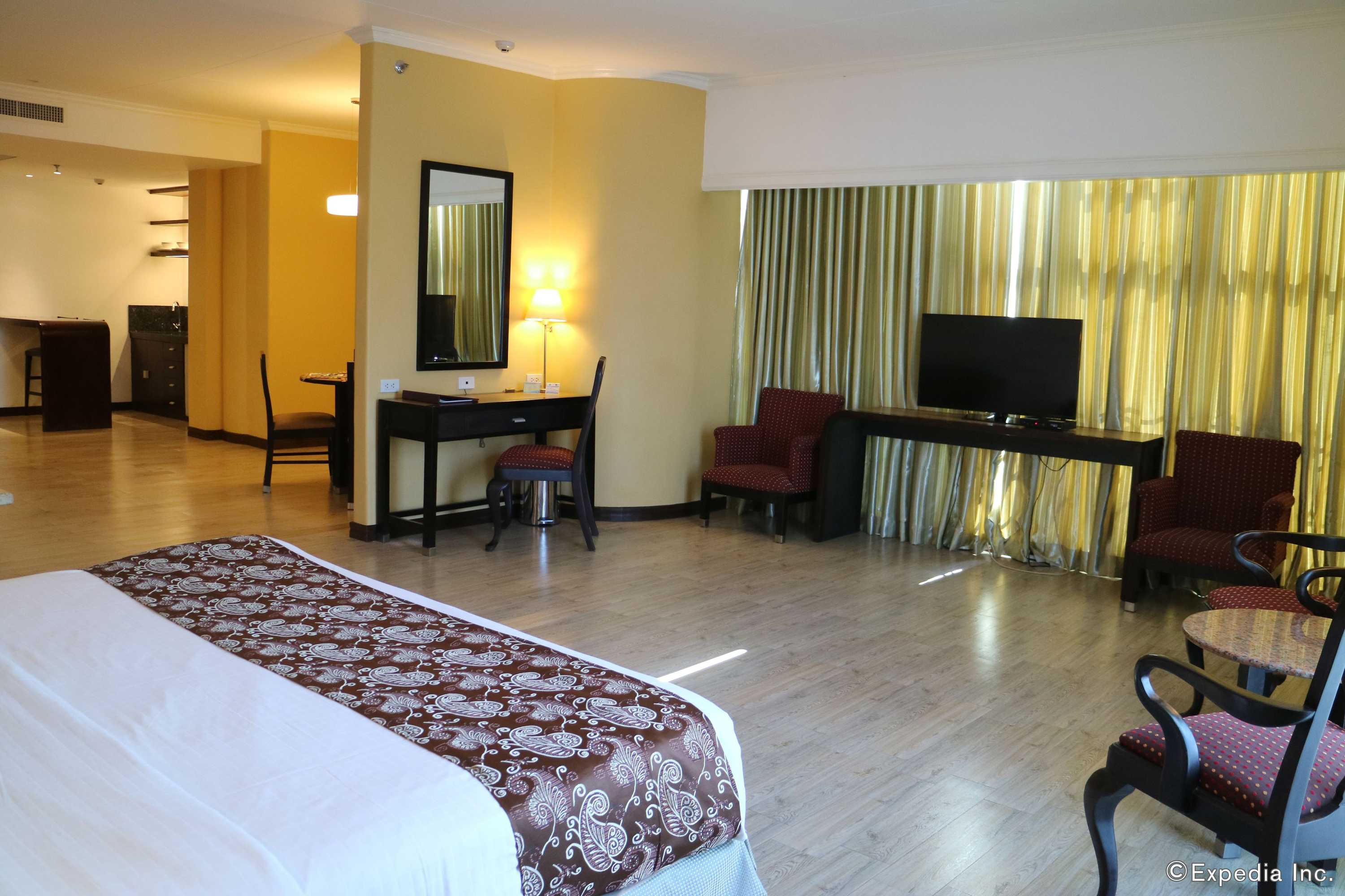 Gift card for Days Hotel Iloilo Gift card for Days Hotel Iloilo