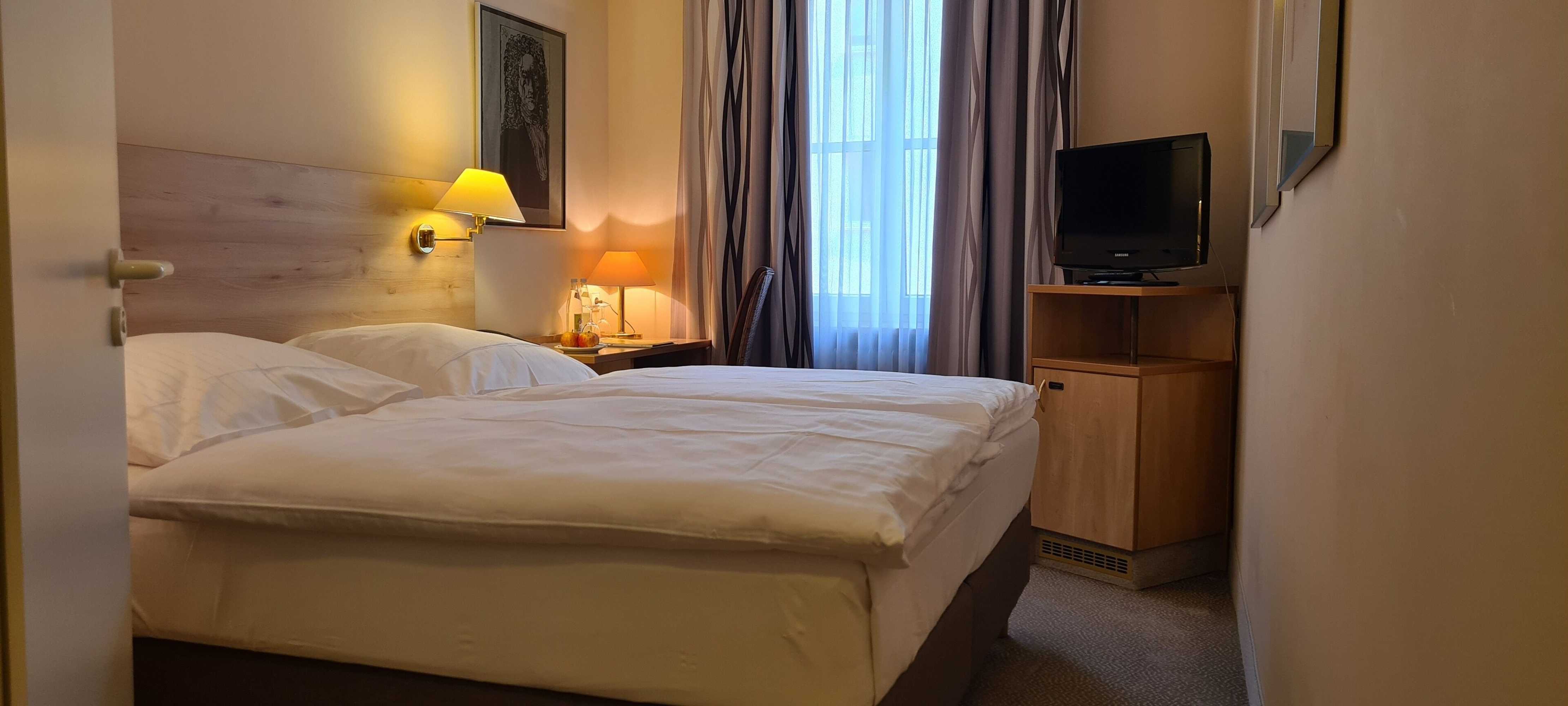 Gift card for Hotel Garni Am Ellinger Tor Gift card for Hotel Garni Am Ellinger Tor