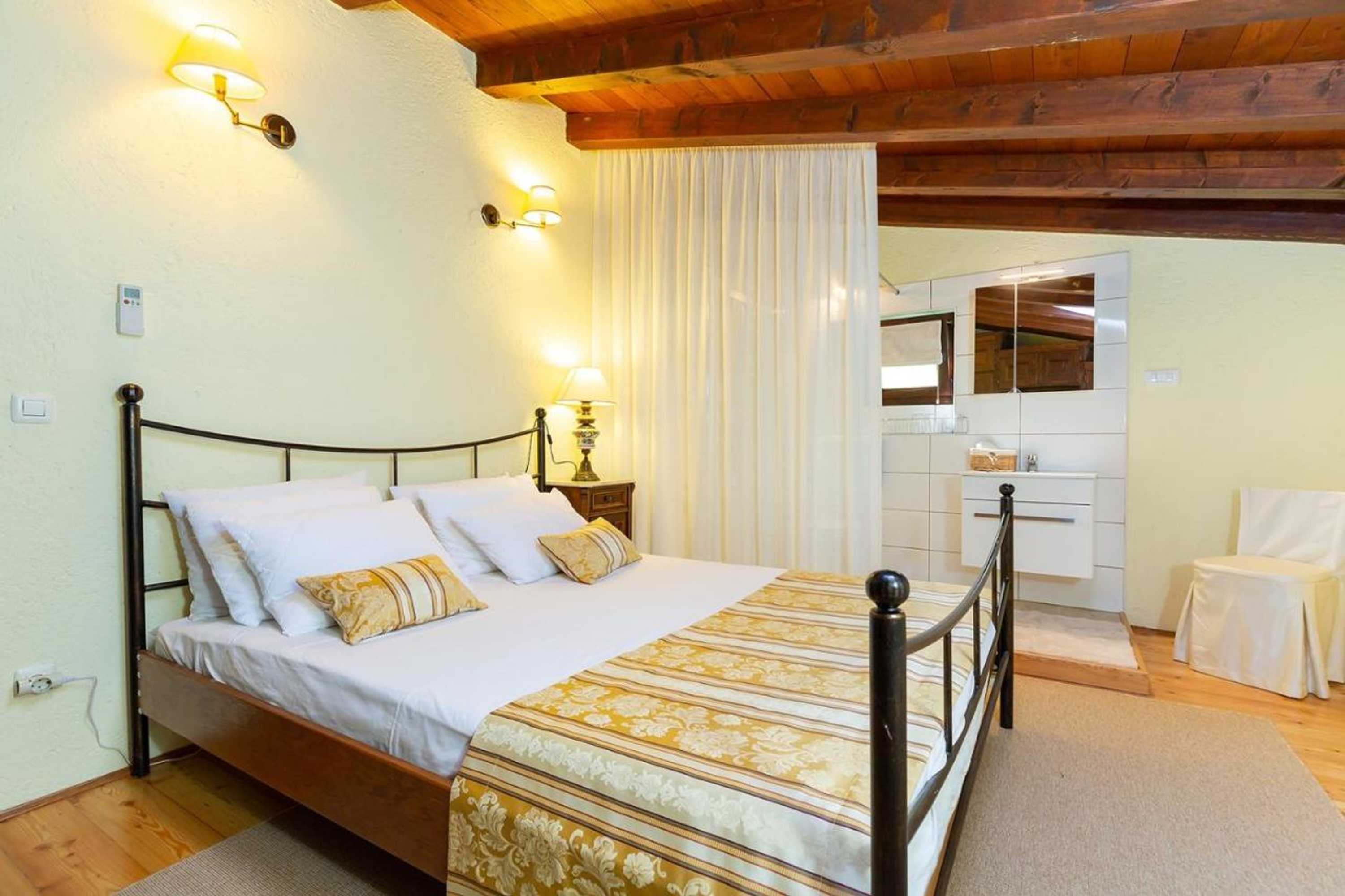 Gift card for Authentic House Villa Albazora in Central Istria Gift card for Authentic House Villa Albazora in Central Istria