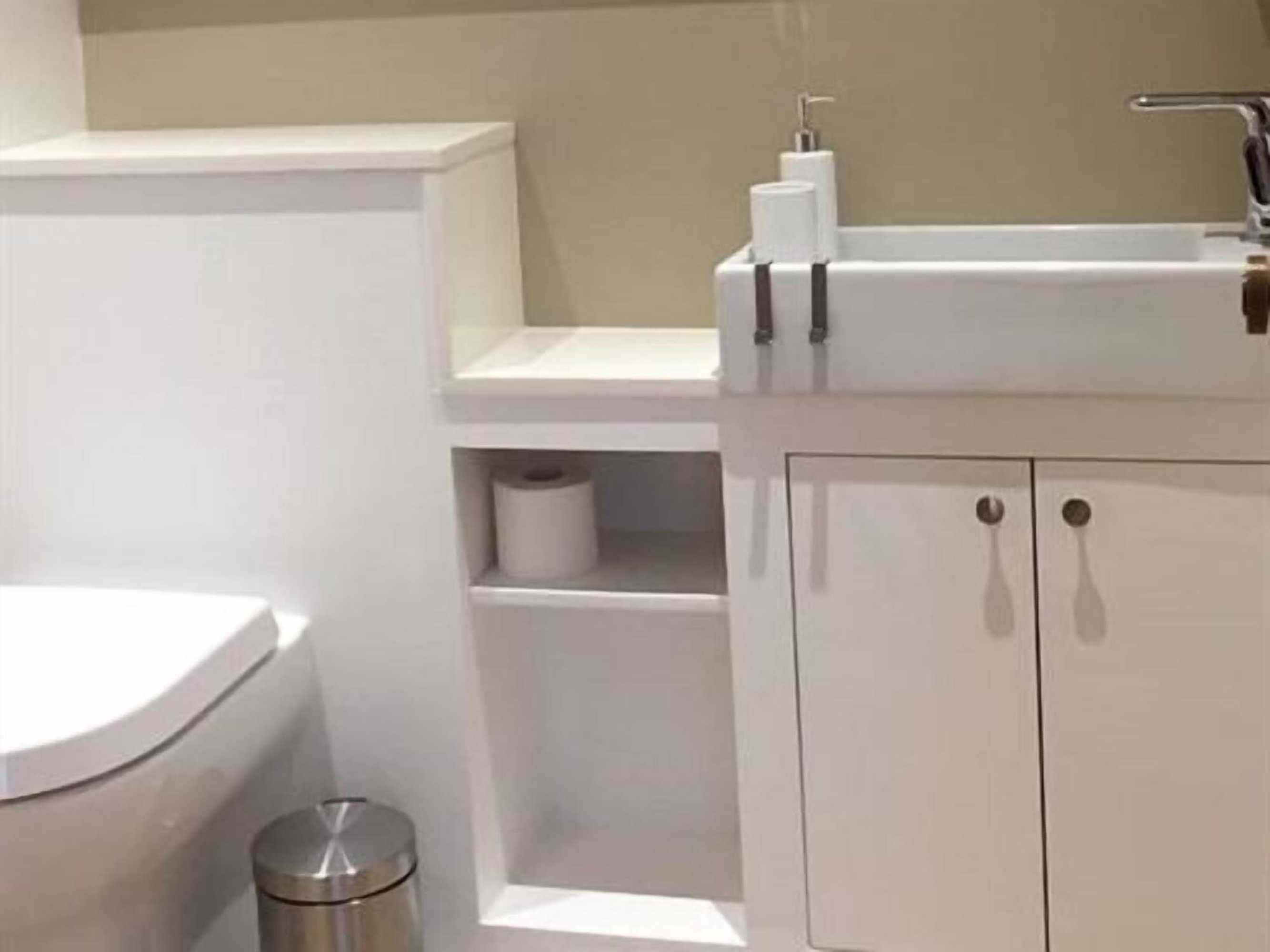 Gift card for 8 Owls B&b