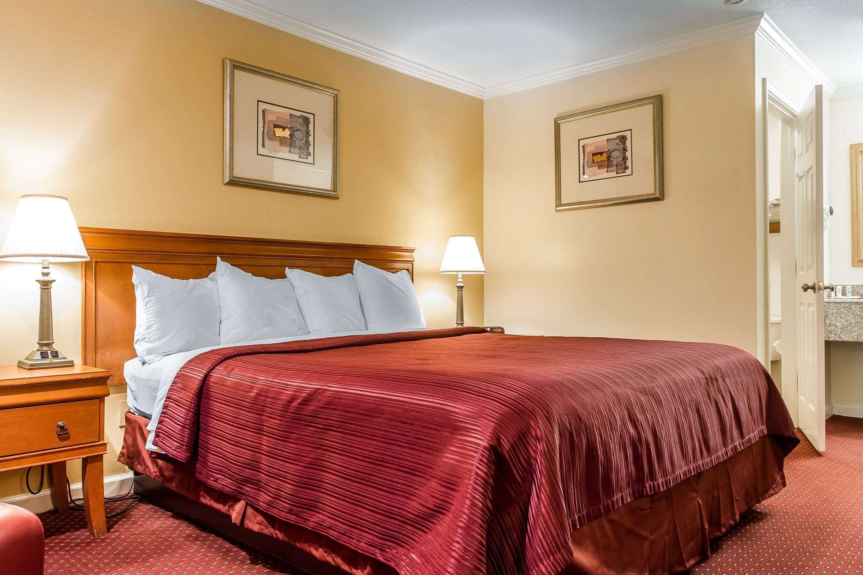 Gift card for Quality Inn And Suites Gilroy