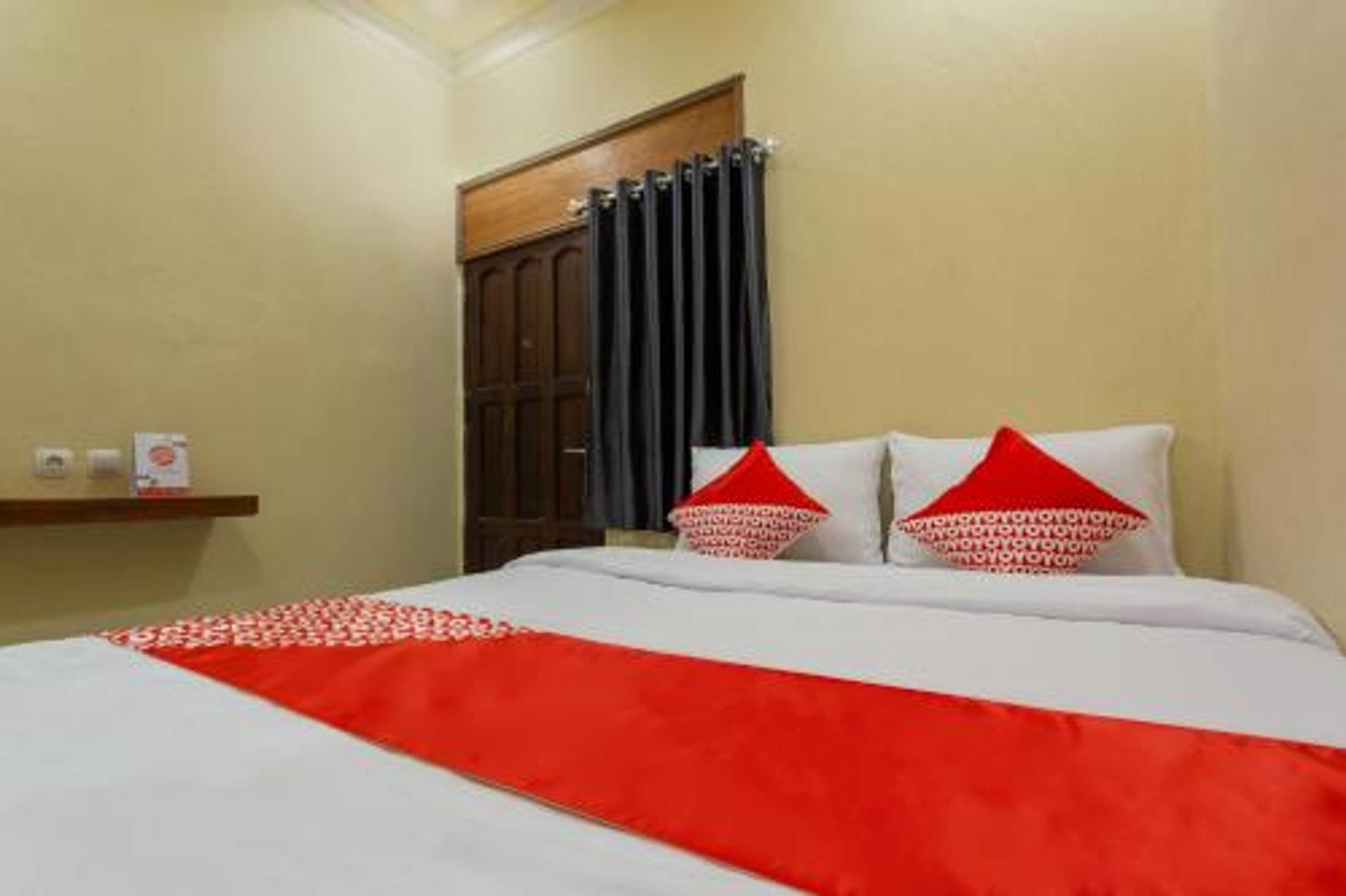 Gift card for Hotel Triana by Oyo Rooms Gift card for Hotel Triana by Oyo Rooms