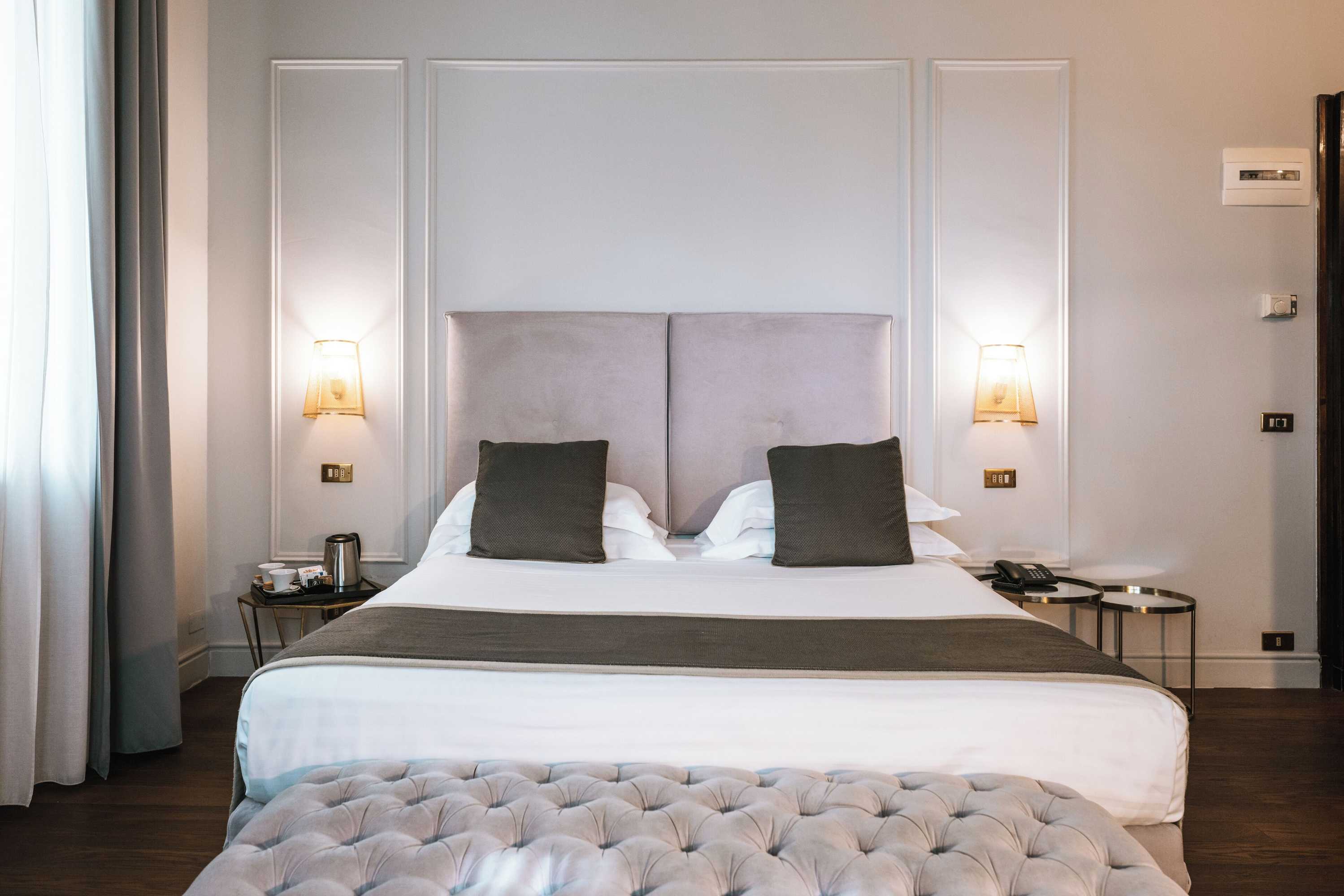 Gift card for Hotel De la Ville Gift card for Hotel De la Ville