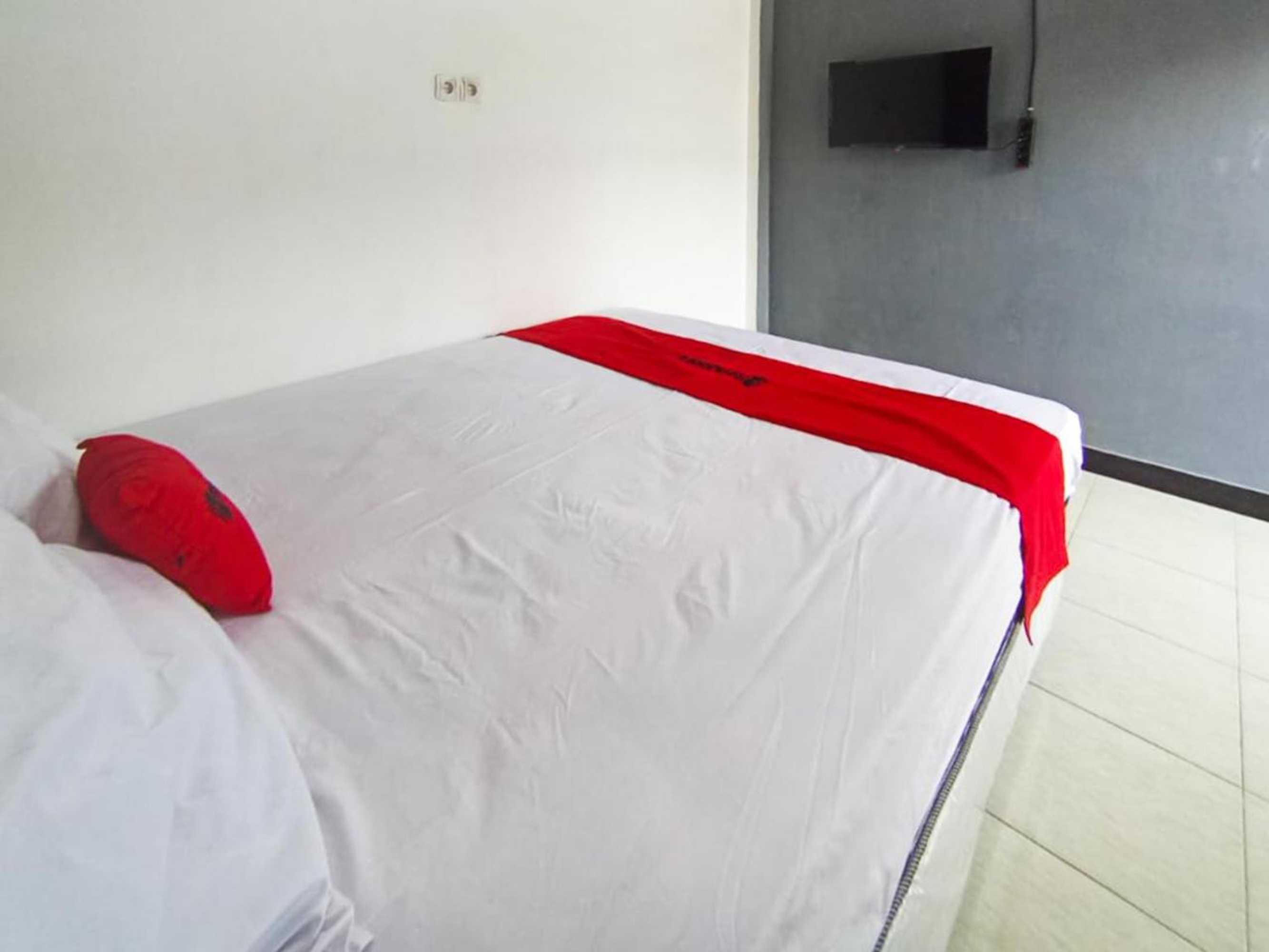 Gift card for Reddoorz at Brawijaya Central Kampung Inggris