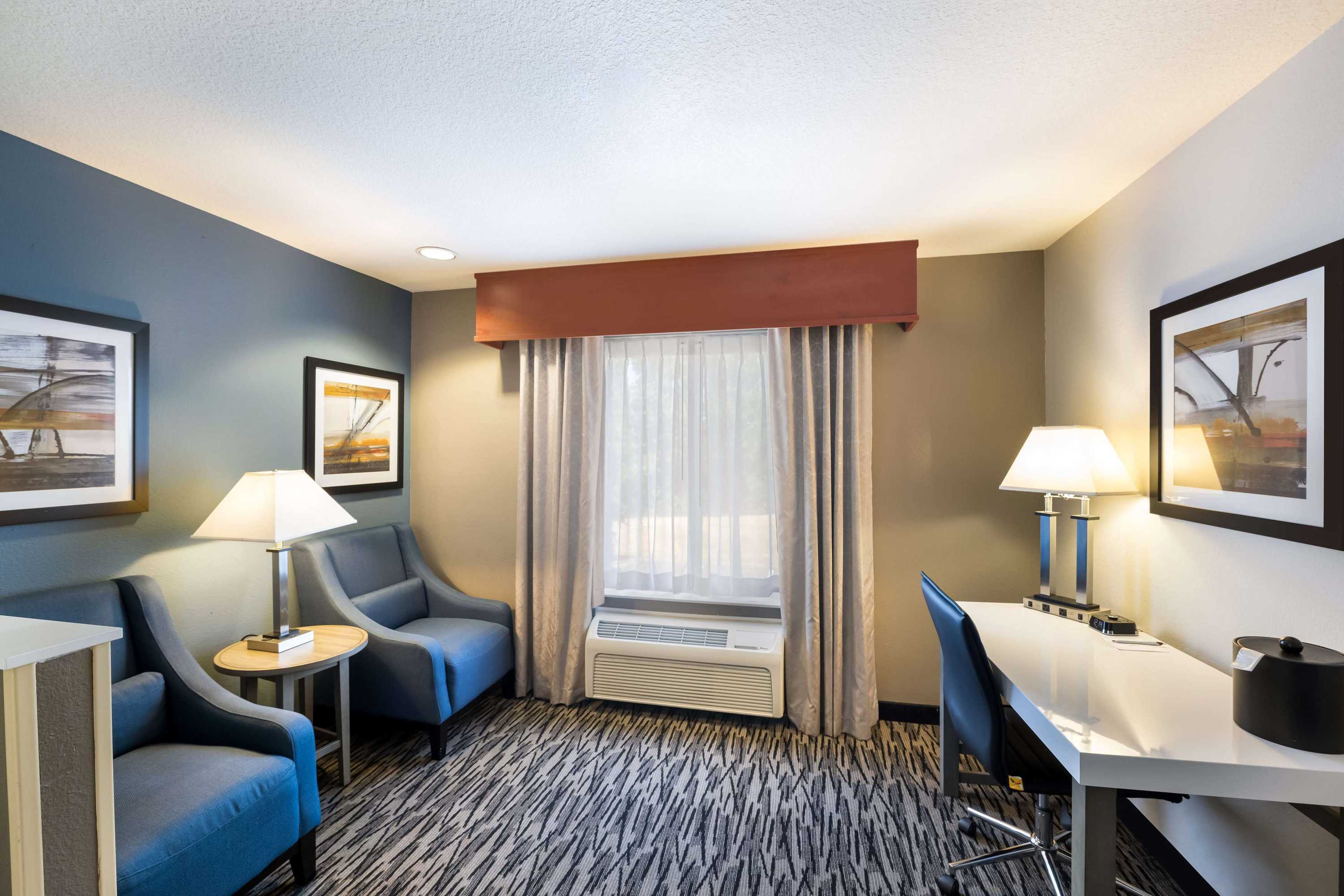 Gift card for Best Western Plus Mountain View Auburn Inn Gift card for Best Western Plus Mountain View Auburn Inn
