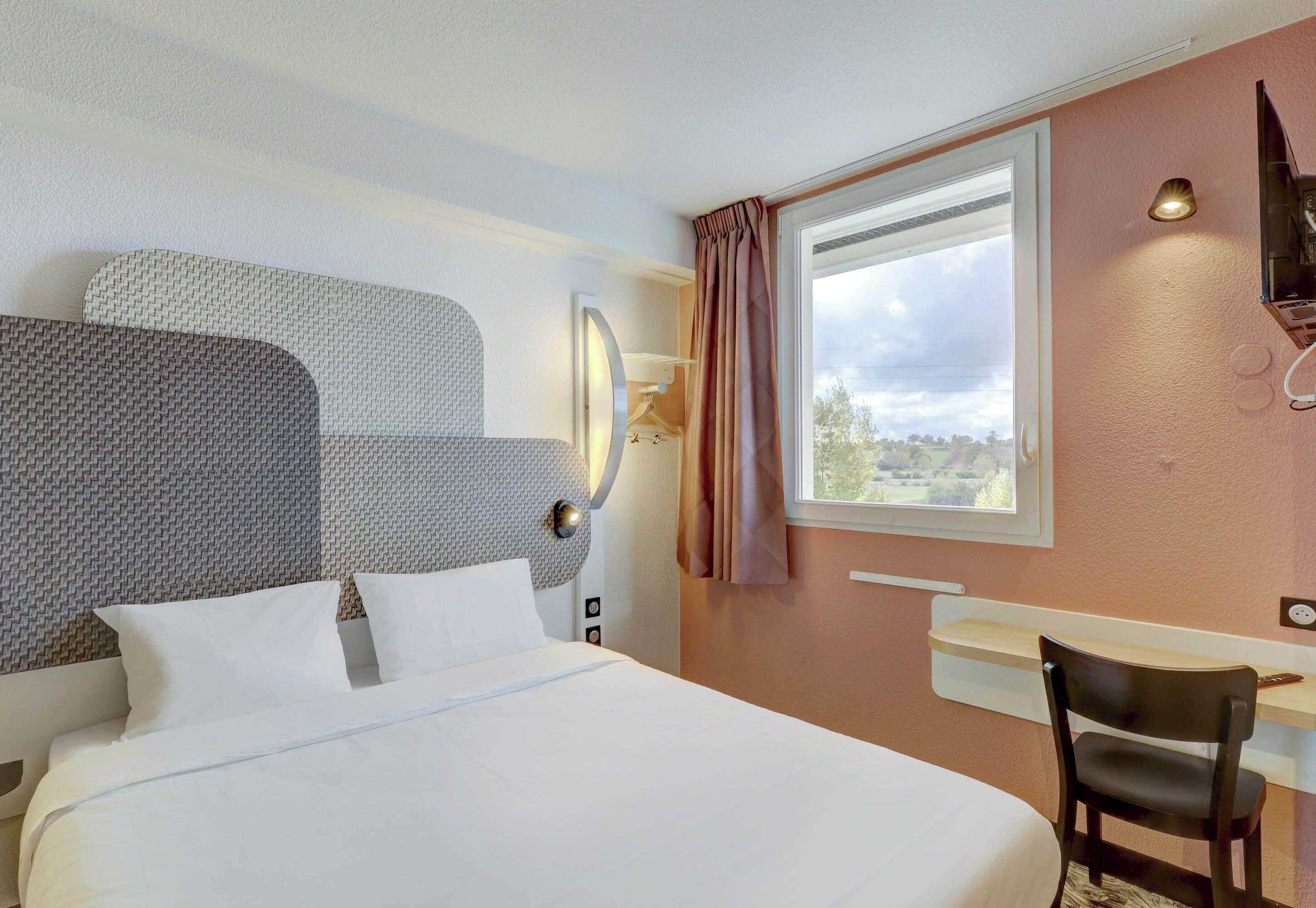Gift card for B&b Hotel Montluçon Saint-Victor Gift card for B&b Hotel Montluçon Saint-Victor