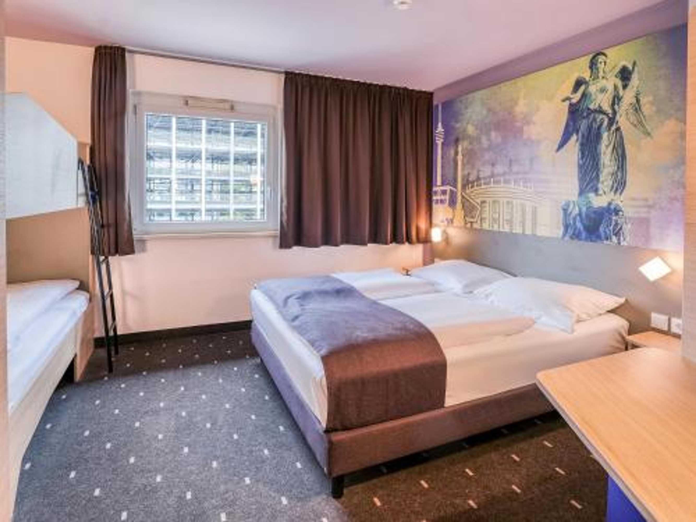 Gift card for B&b Hotel Stuttgart-Vaihingen Gift card for B&b Hotel Stuttgart-Vaihingen