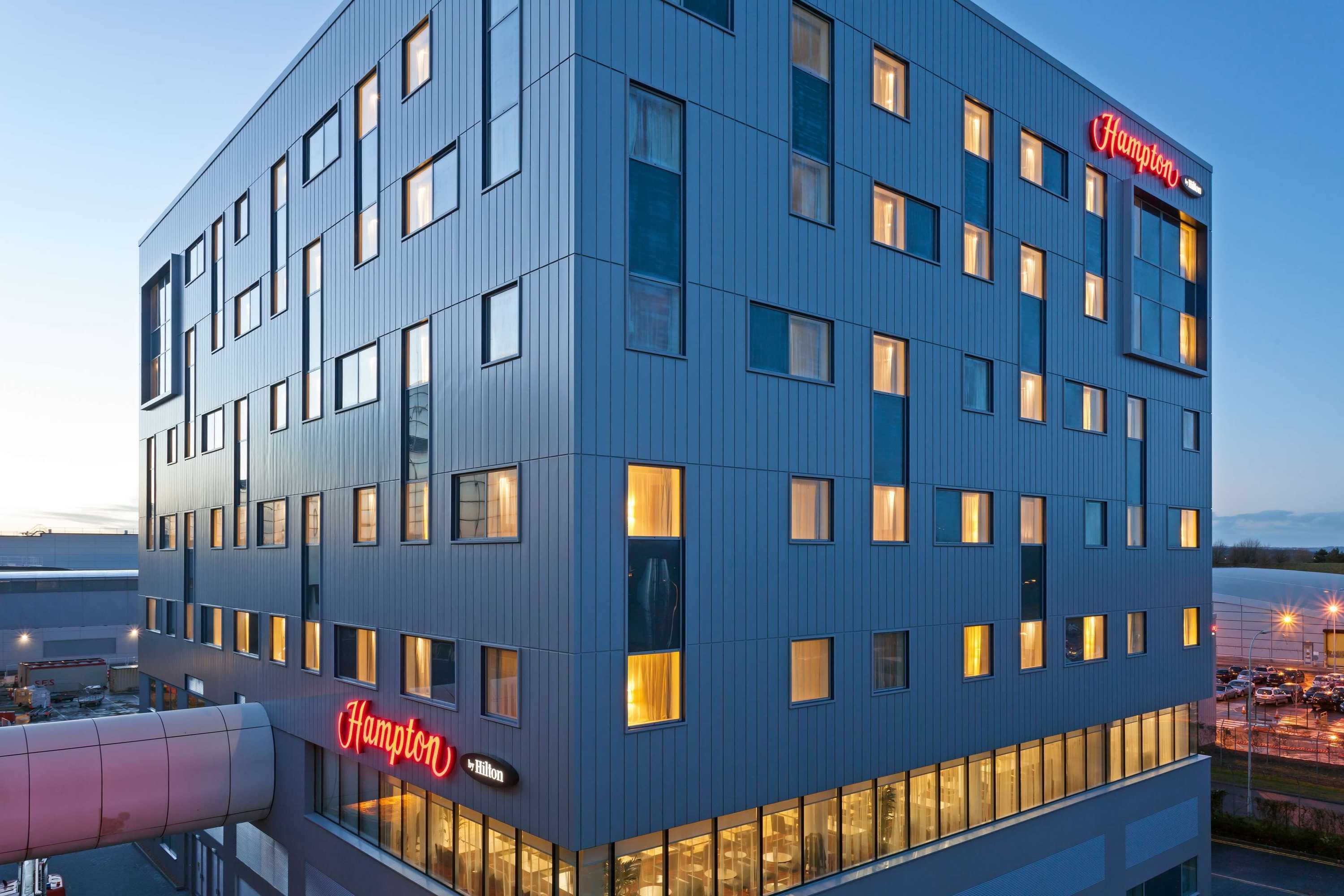 Gift card for Hampton by Hilton London Gatwick Airport Gift card for Hampton by Hilton London Gatwick Airport