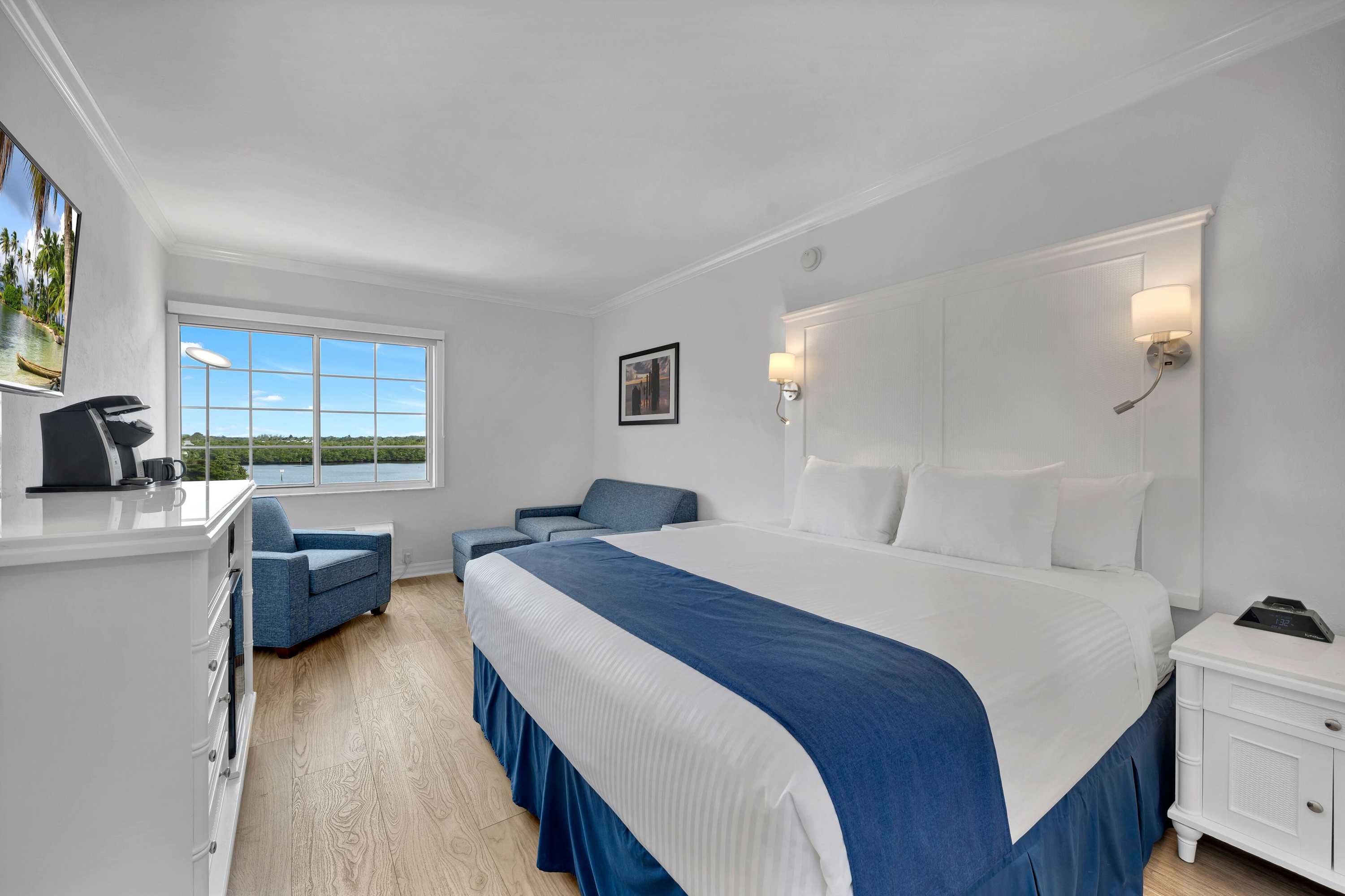 Gift card for Bayfront Inn Fifth Avenue Gift card for Bayfront Inn Fifth Avenue