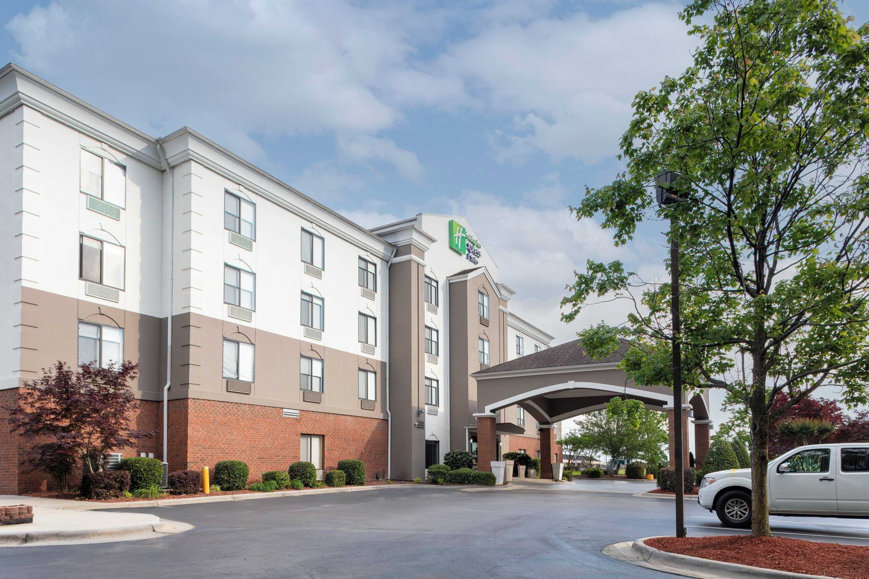 Gift card for Holiday Inn Express & Suites Roanoke Rapids SE by Ihg Gift card for Holiday Inn Express & Suites Roanoke Rapids SE by Ihg