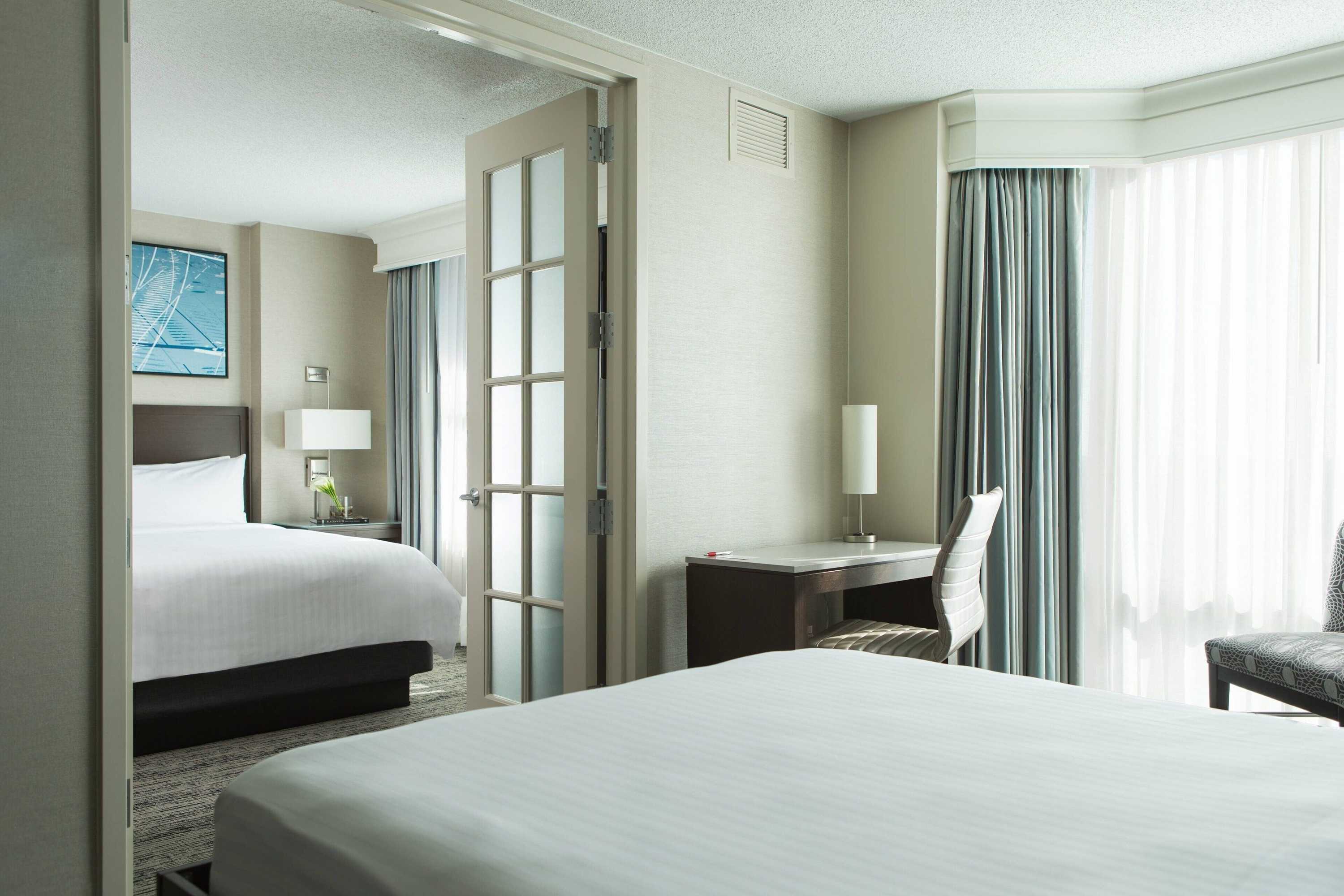 Gift card for Hampton Inn & Suites Downers Grove Chicago Gift card for Hampton Inn & Suites Downers Grove Chicago