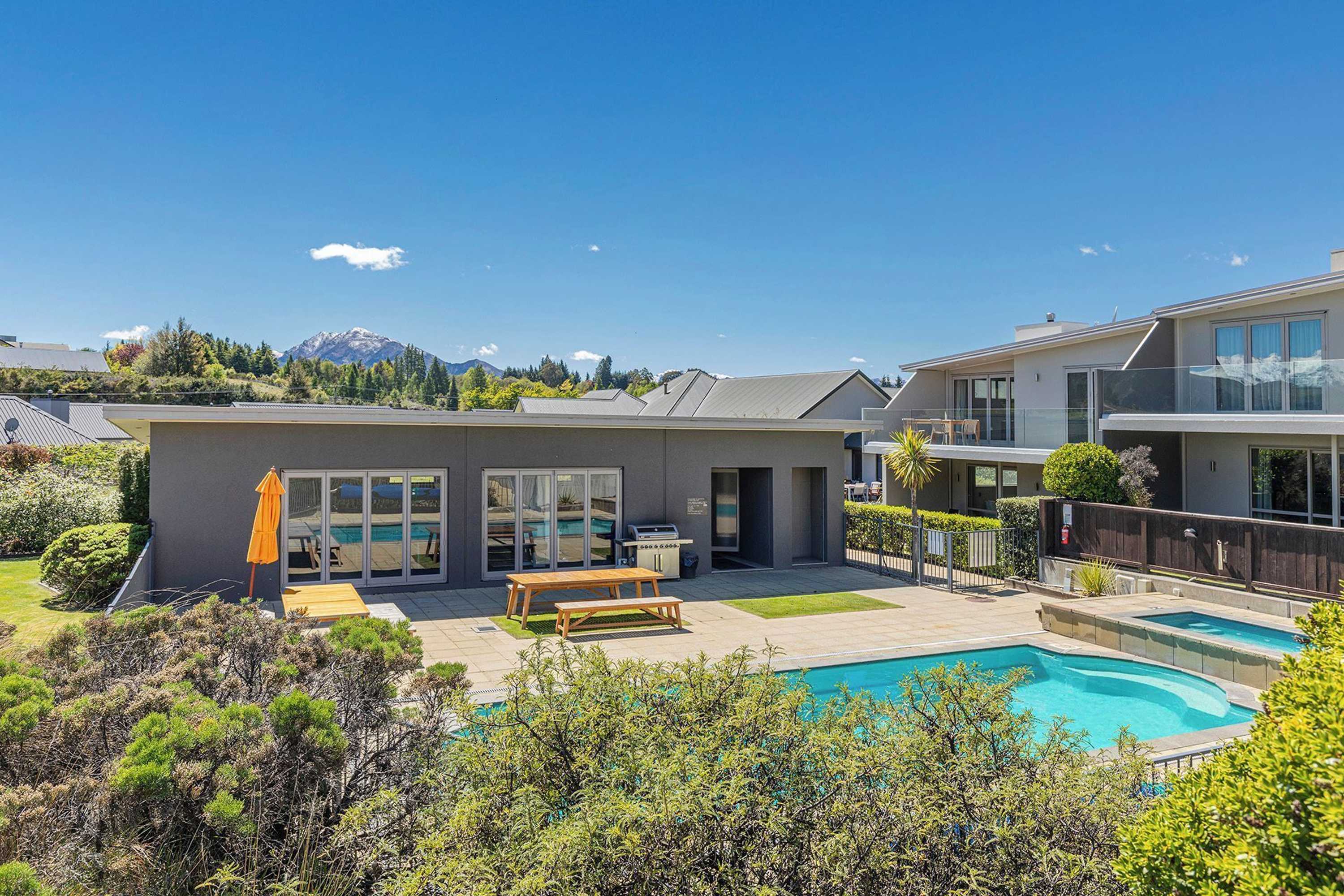 Gift card for Alpine Resort Wanaka – A Thc Hotels And Resorts Gift card for Alpine Resort Wanaka – A Thc Hotels And Resorts