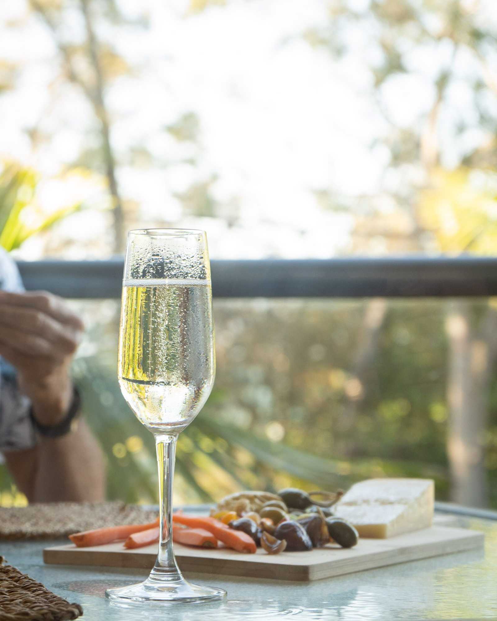 Gift card for Australis Shelly Bay Resort, Hervey Bay Gift card for Australis Shelly Bay Resort, Hervey Bay