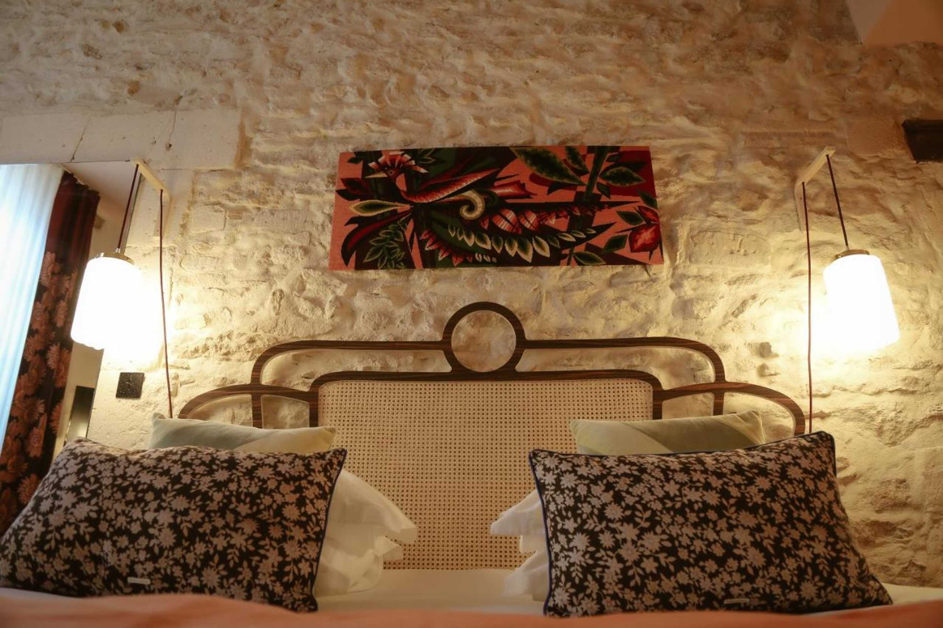 Gift card for Le Petit Hotel Gift card for Le Petit Hotel