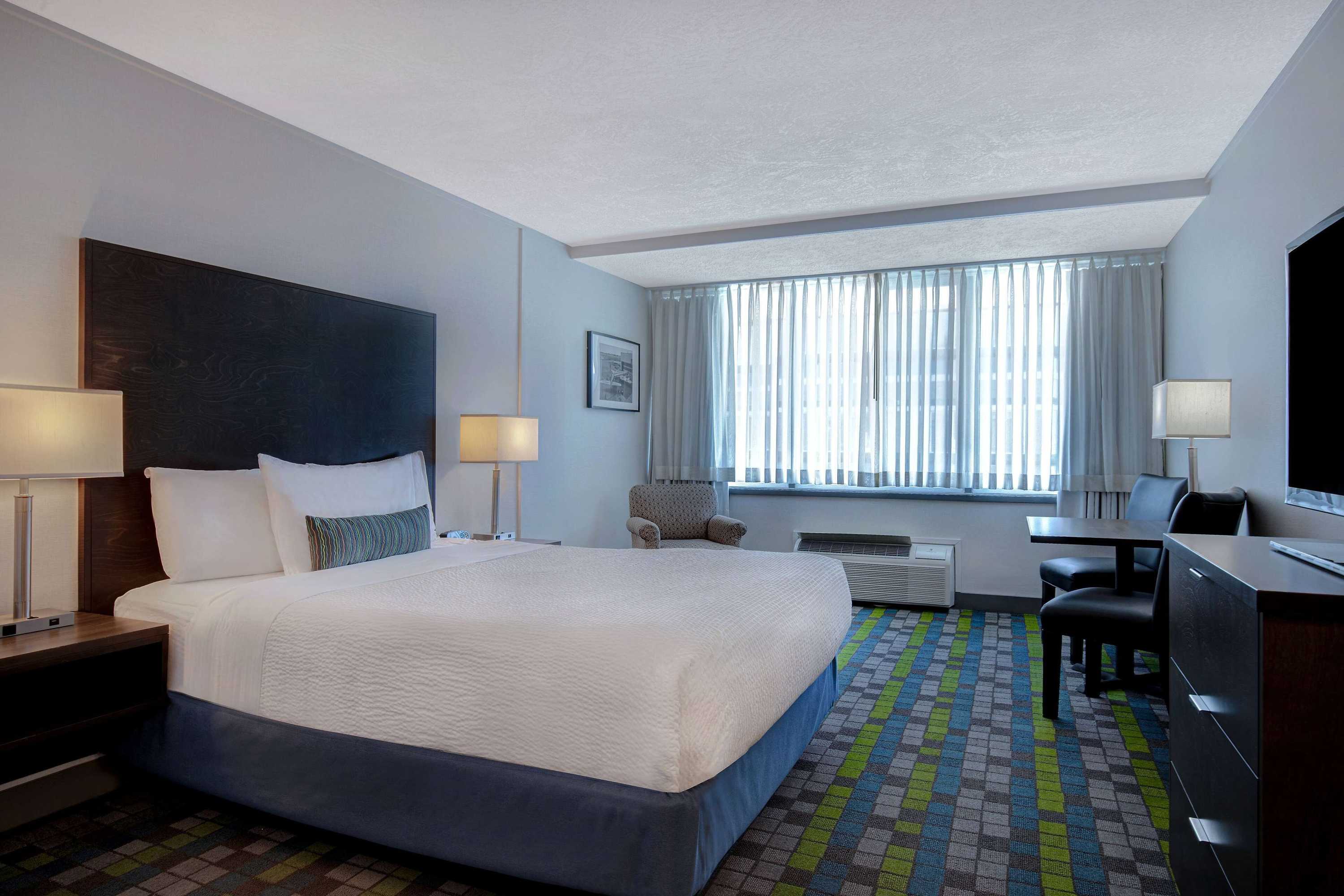 Gift card for Days Inn by Wyndham Victoria Airport Sidney Gift card for Days Inn by Wyndham Victoria Airport Sidney