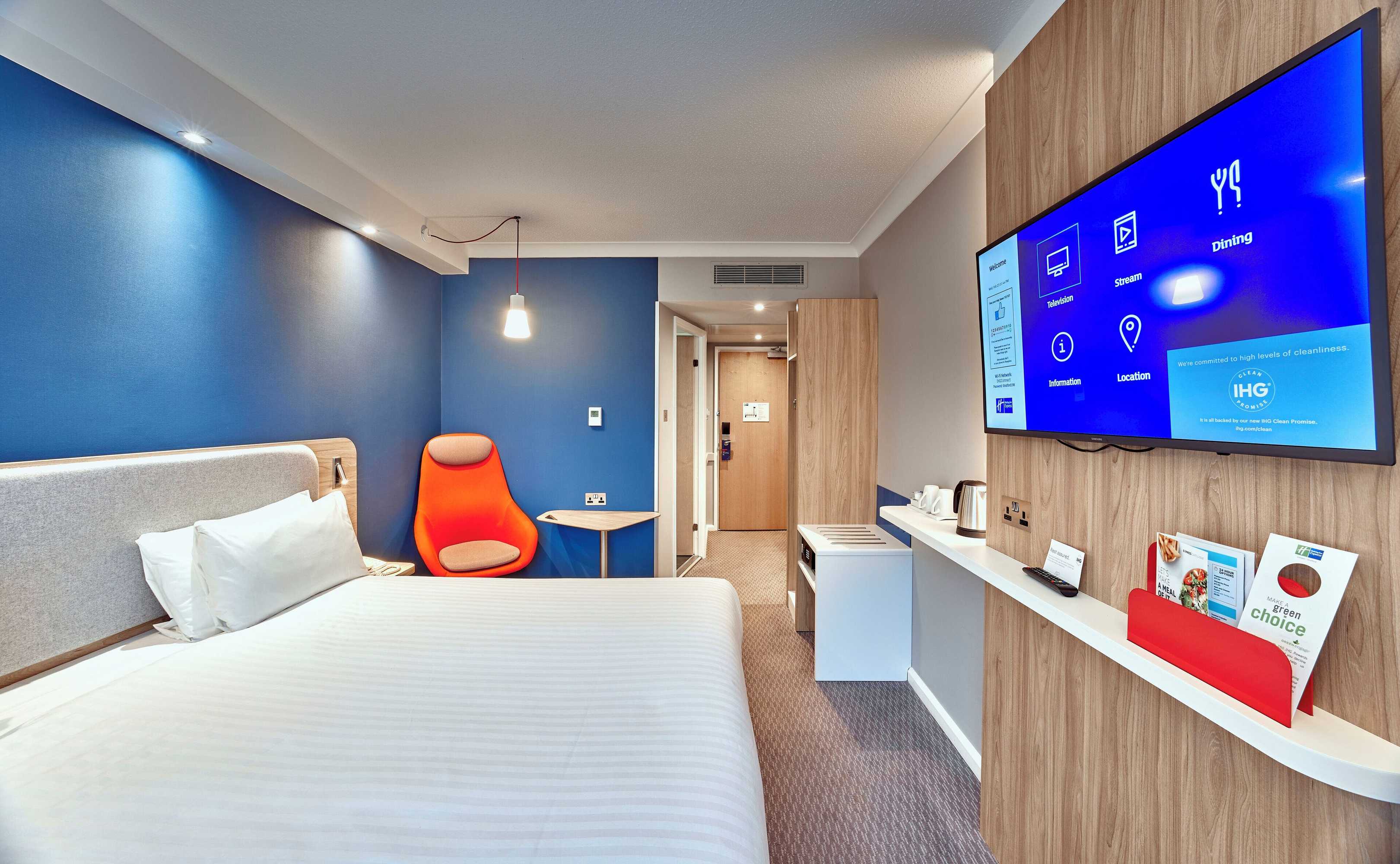 Gift card for Holiday Inn Express London - Stratford by Ihg Gift card for Holiday Inn Express London - Stratford by Ihg