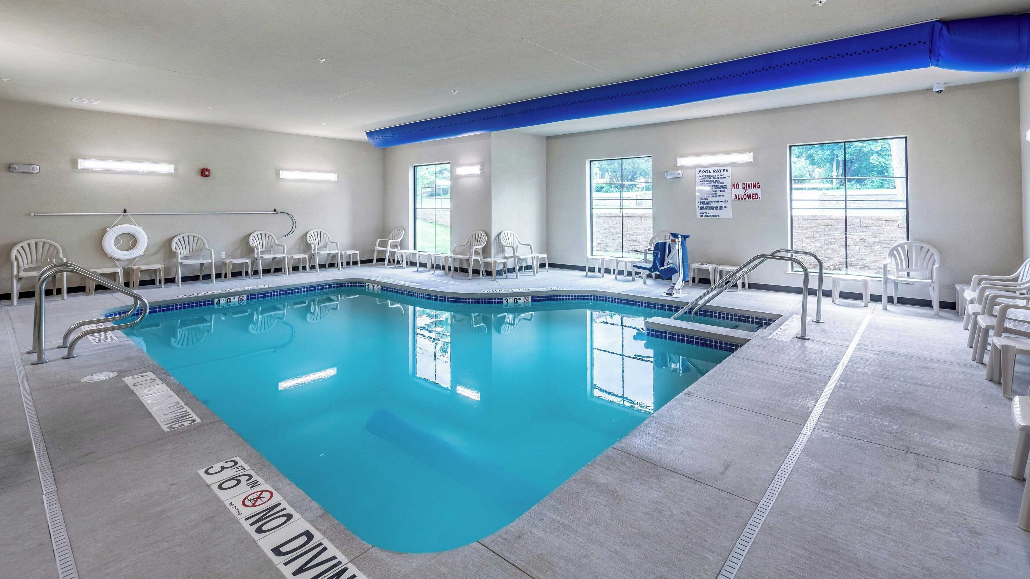 Gift card for Cobblestone Hotel & Suites - Hartford