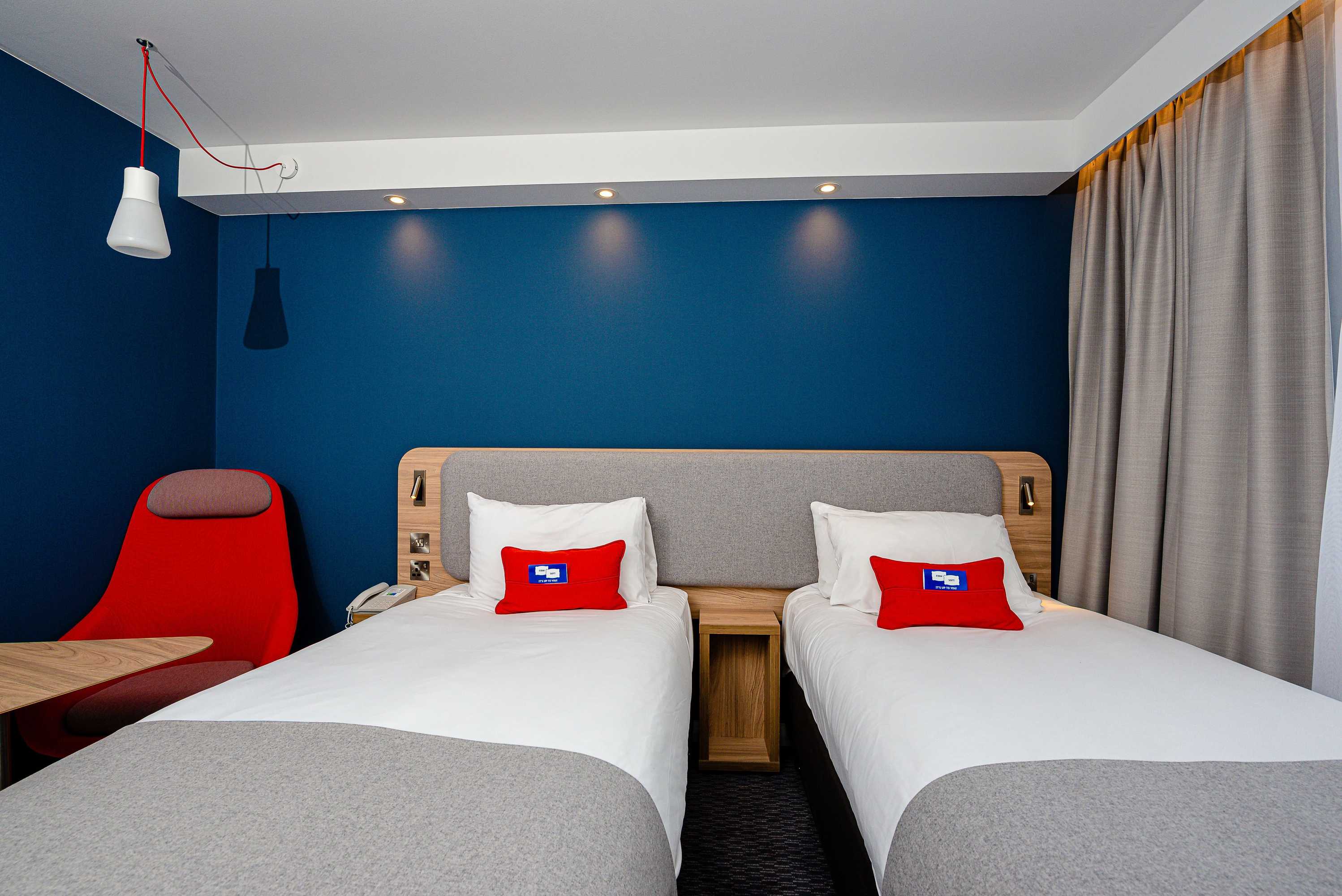 Gift card for Holiday Inn Express Canterbury by Ihg Gift card for Holiday Inn Express Canterbury by Ihg