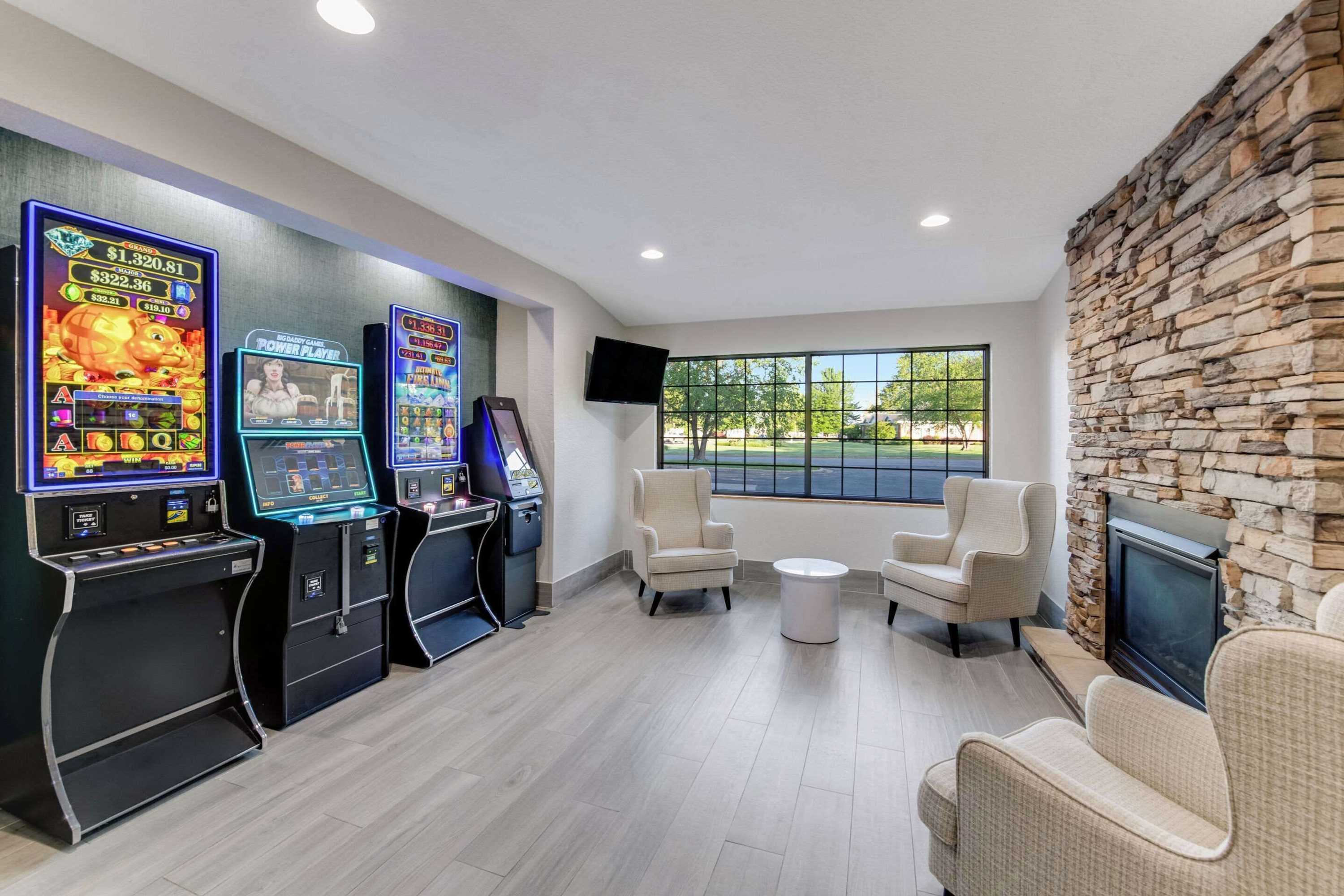 Gift card for Comfort Inn & Suites Weston - Wausau Gift card for Comfort Inn & Suites Weston - Wausau