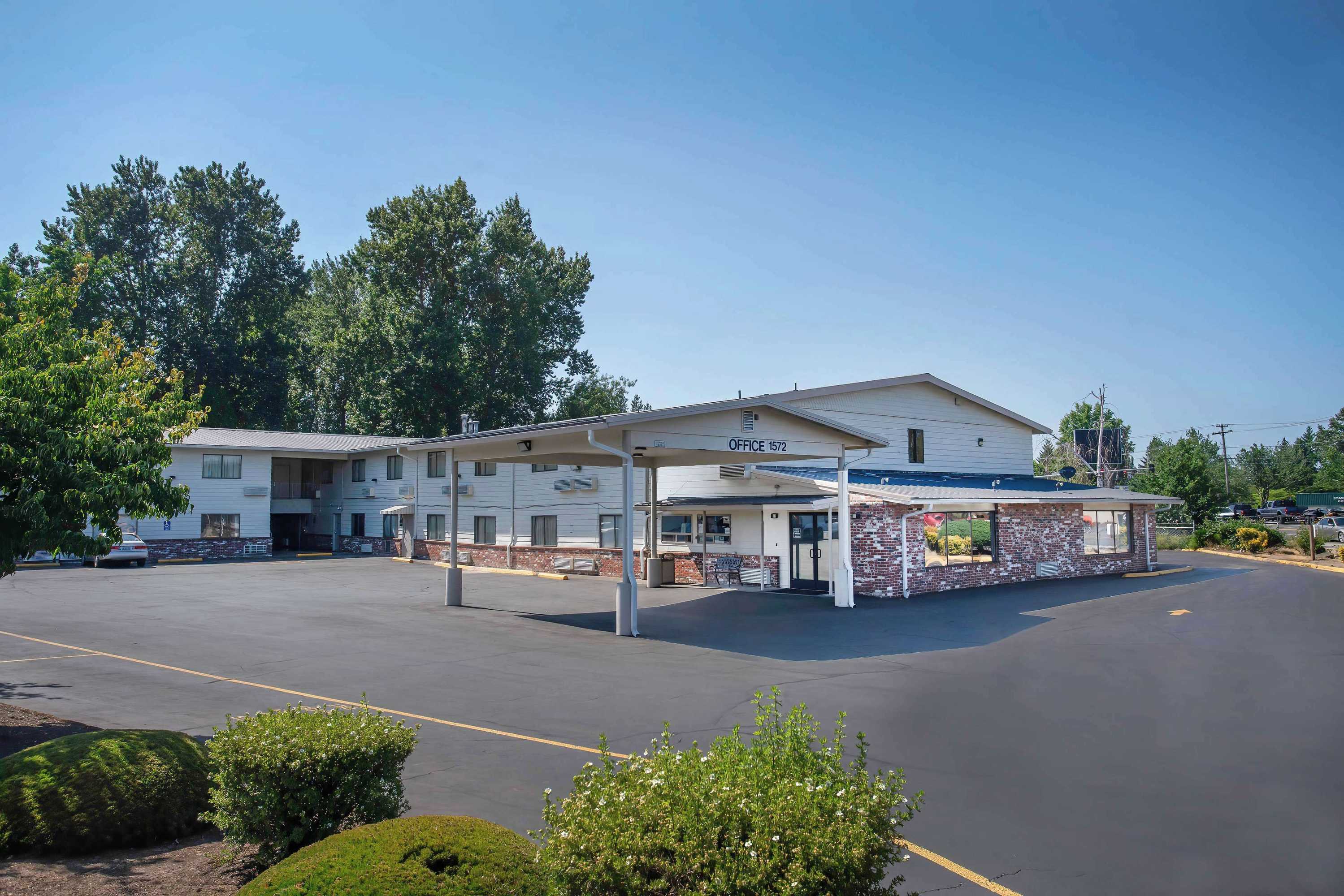 Gift card for Motel 6 Gresham, OR - Portland