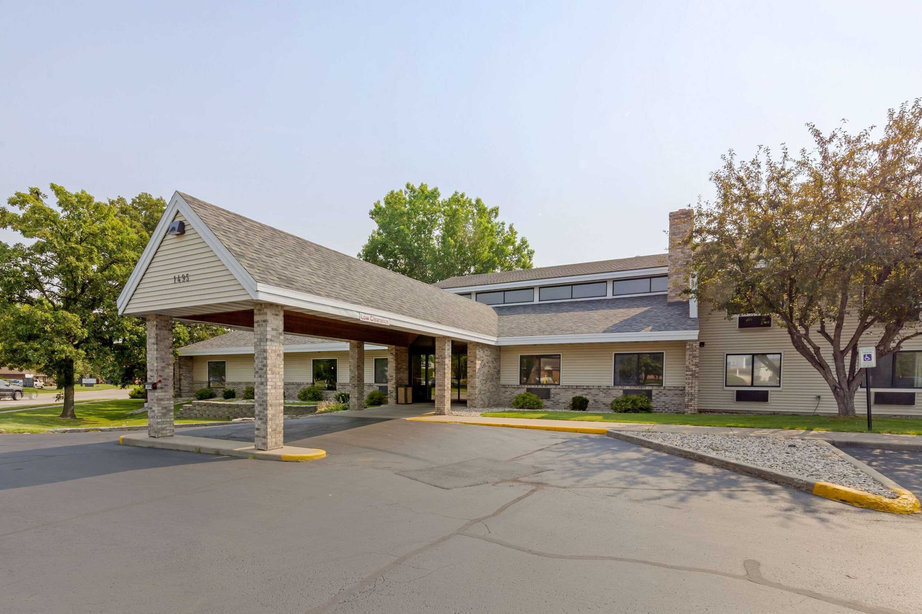Gift card for Quality Inn Oshkosh Aviation Park