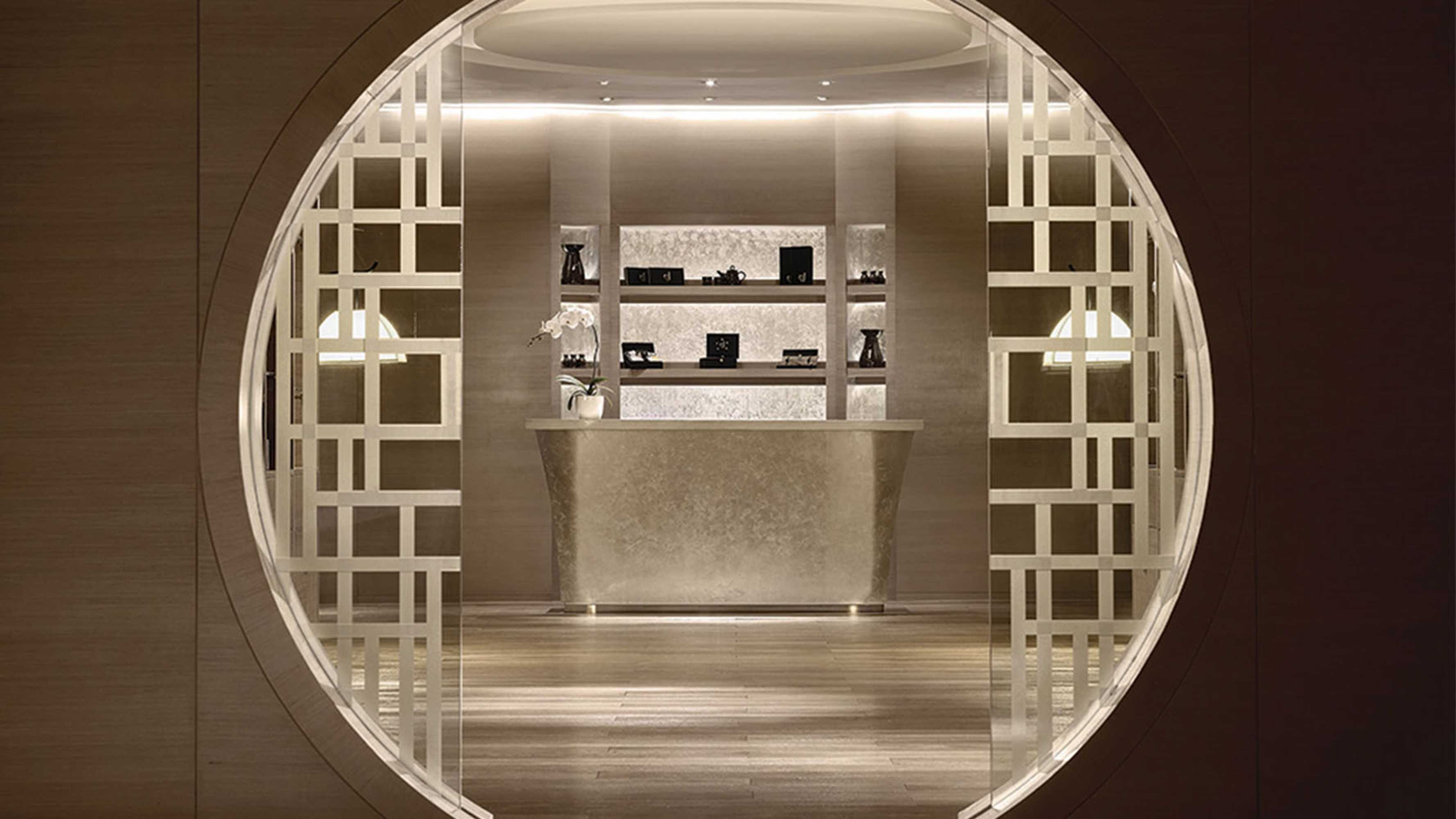Gift card for Langham Place Guangzhou - Walking Distance to Canton Fair & Overseas Buyers Registration Service Gift card for Langham Place Guangzhou - Walking Distance to Canton Fair & Overseas Buyers Registration Service
